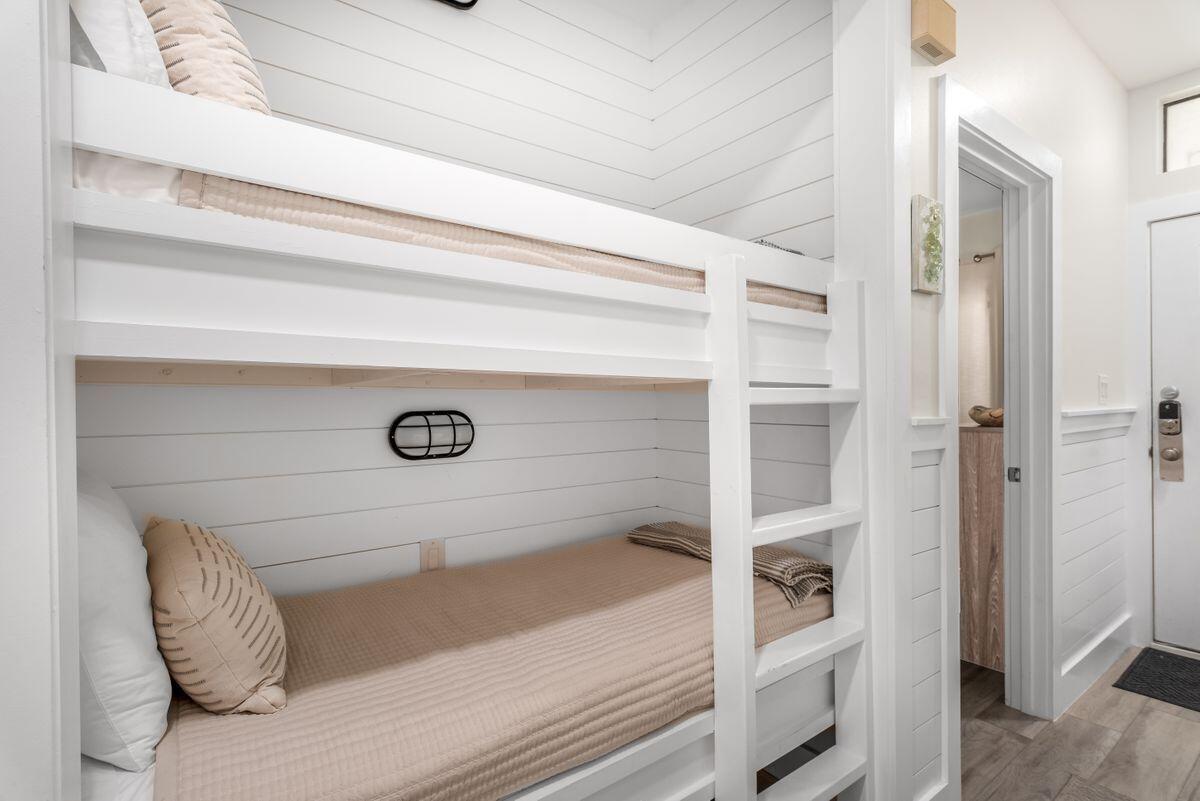 PALMS AT SEAGROVE CONDO UNIT D - Residential