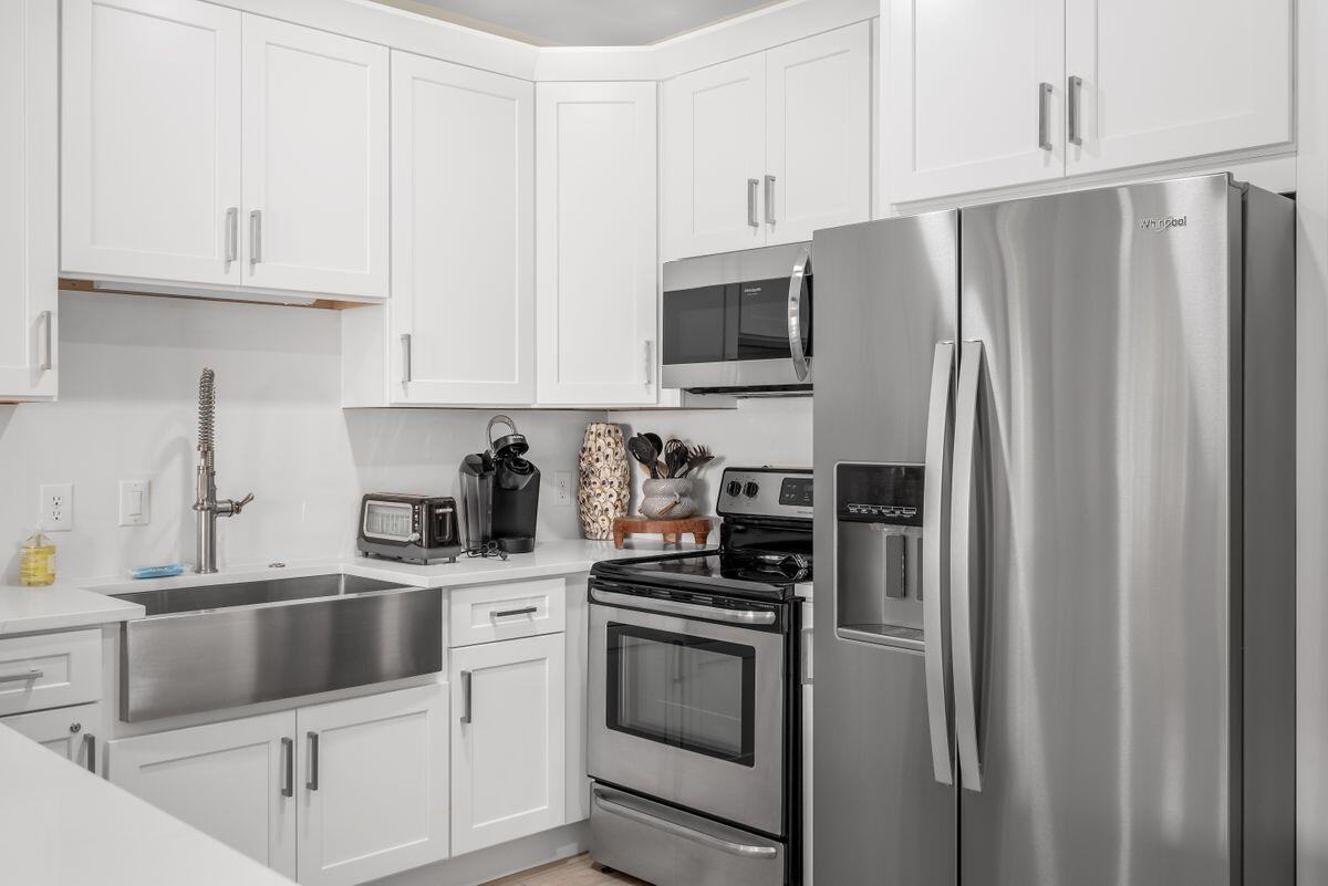 PALMS AT SEAGROVE CONDO UNIT D - Residential