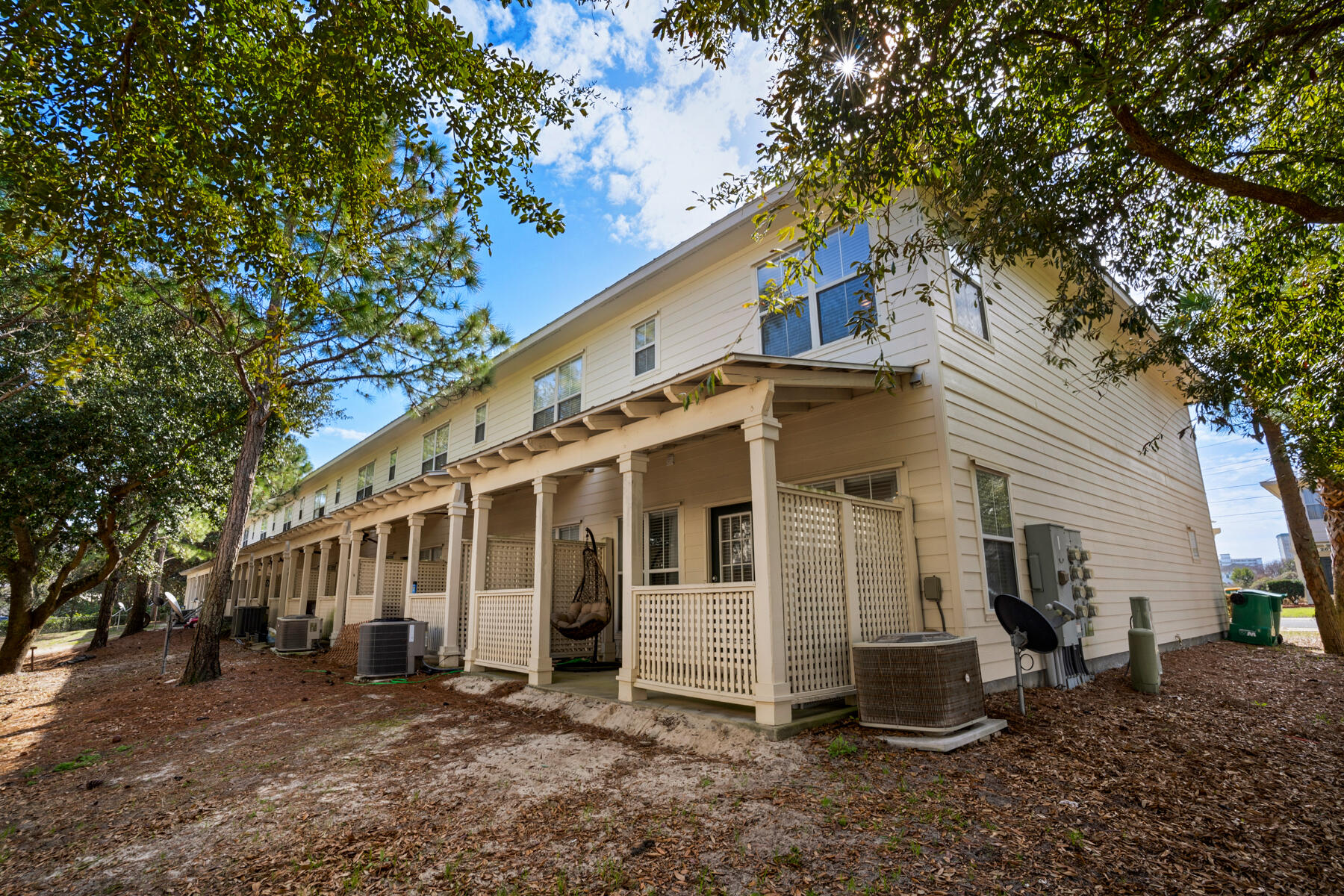 OLD BAY TOWNHOMES - Residential Lease