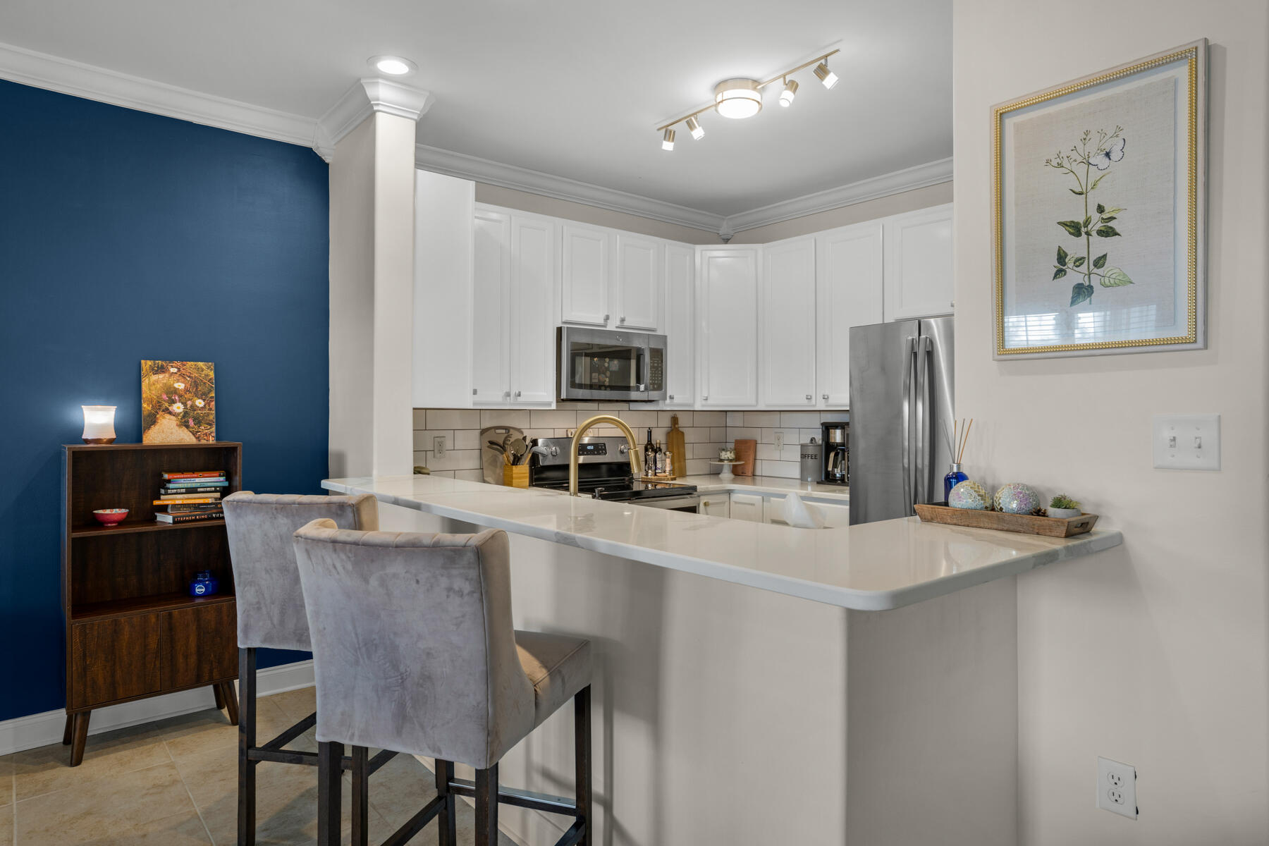 OLD BAY TOWNHOMES - Residential Lease
