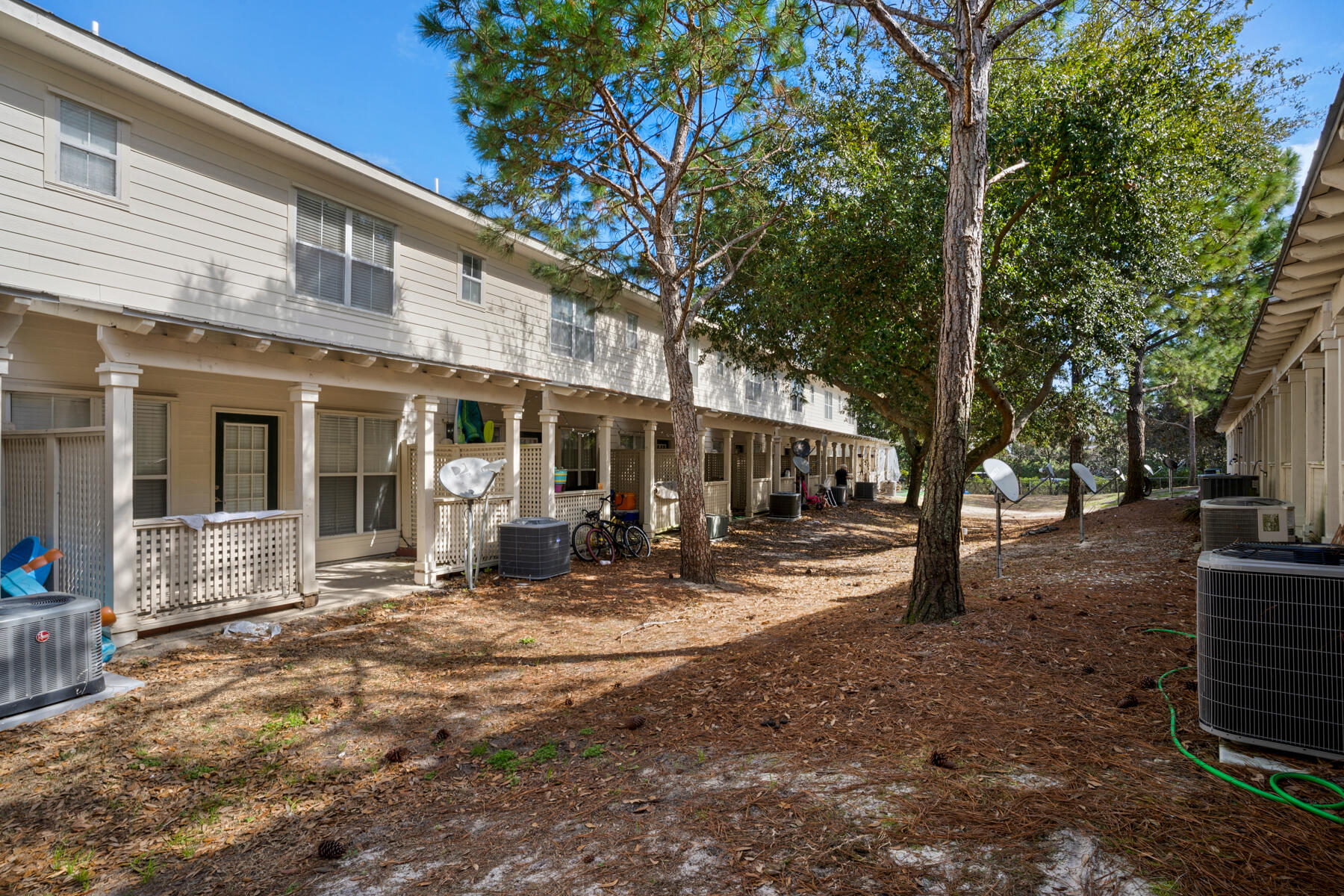 OLD BAY TOWNHOMES - Residential Lease