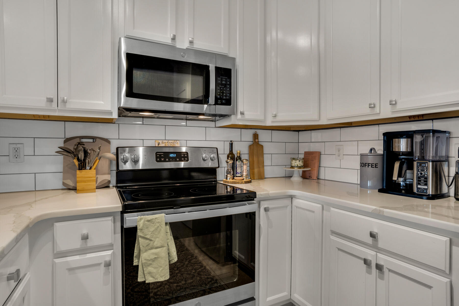OLD BAY TOWNHOMES - Residential Lease