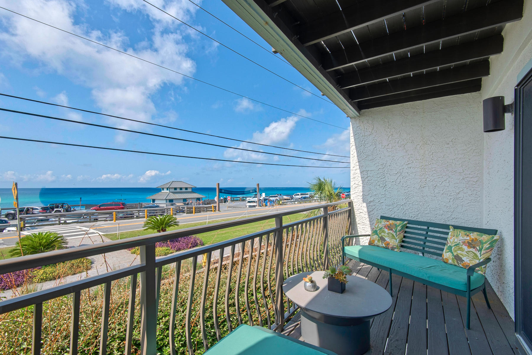 COSTA VISTA T/H - Residential