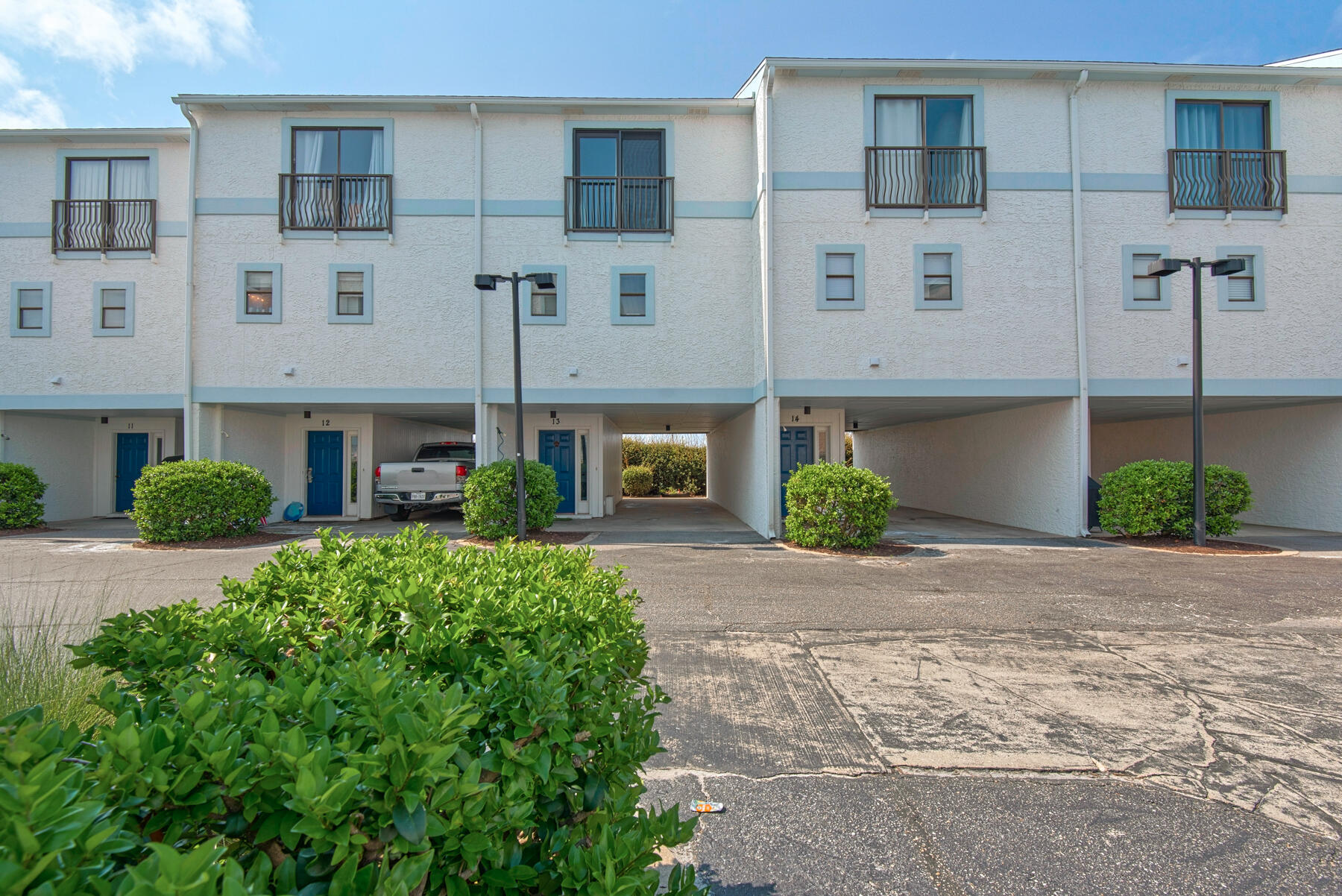 COSTA VISTA T/H - Residential