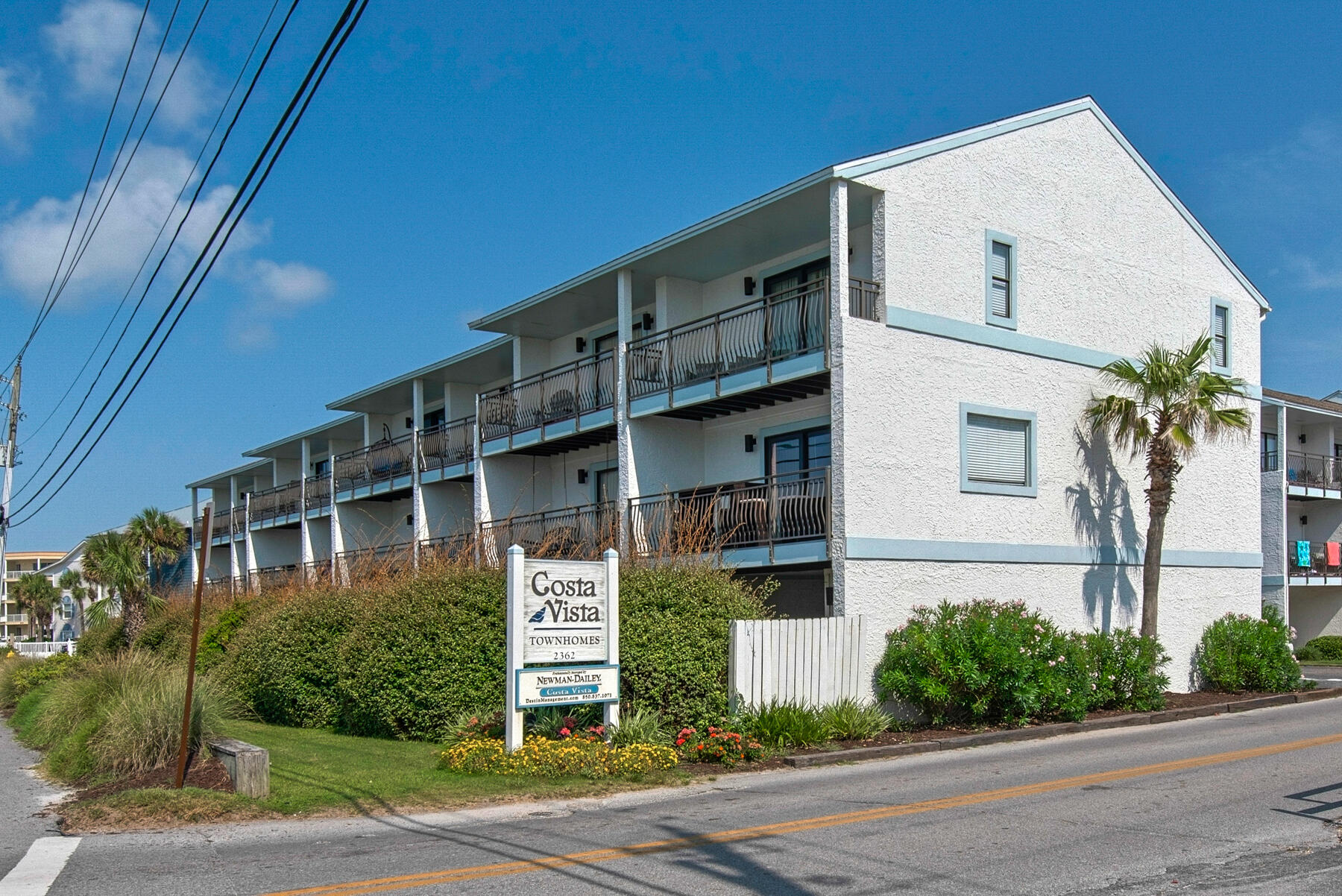 COSTA VISTA T/H - Residential