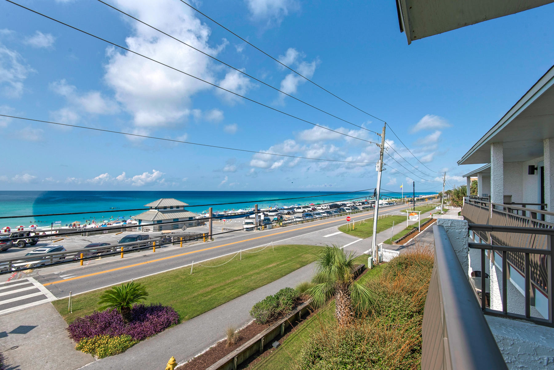 COSTA VISTA T/H - Residential