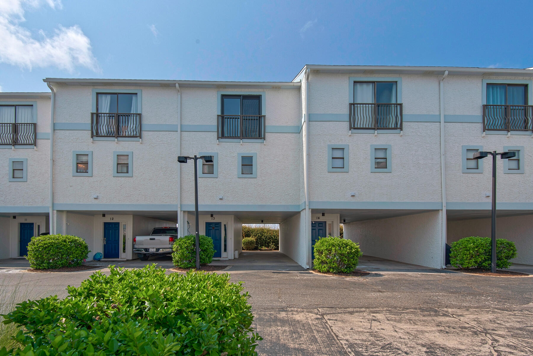 COSTA VISTA T/H - Residential