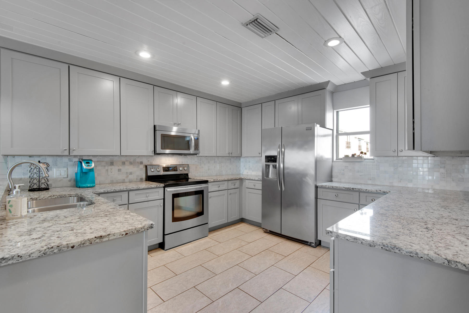 COSTA VISTA T/H - Residential