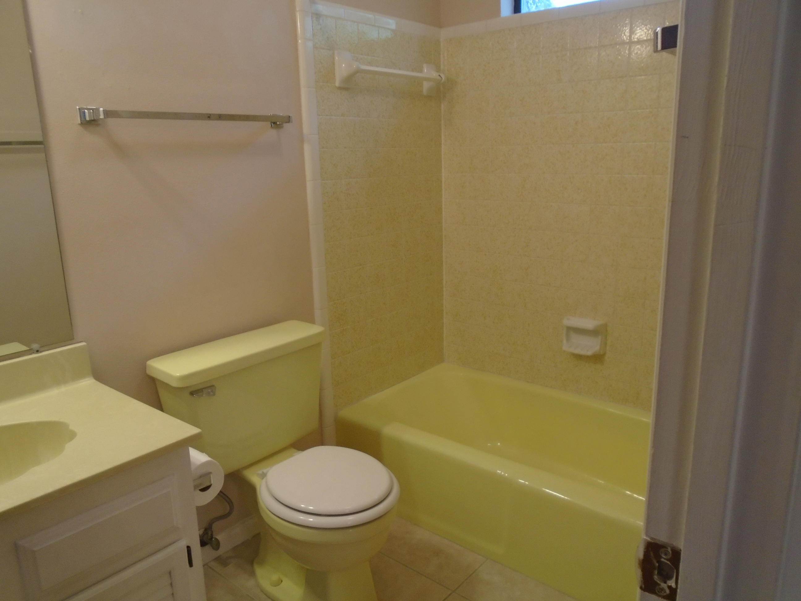 SHANGRA WOODS - Residential Lease