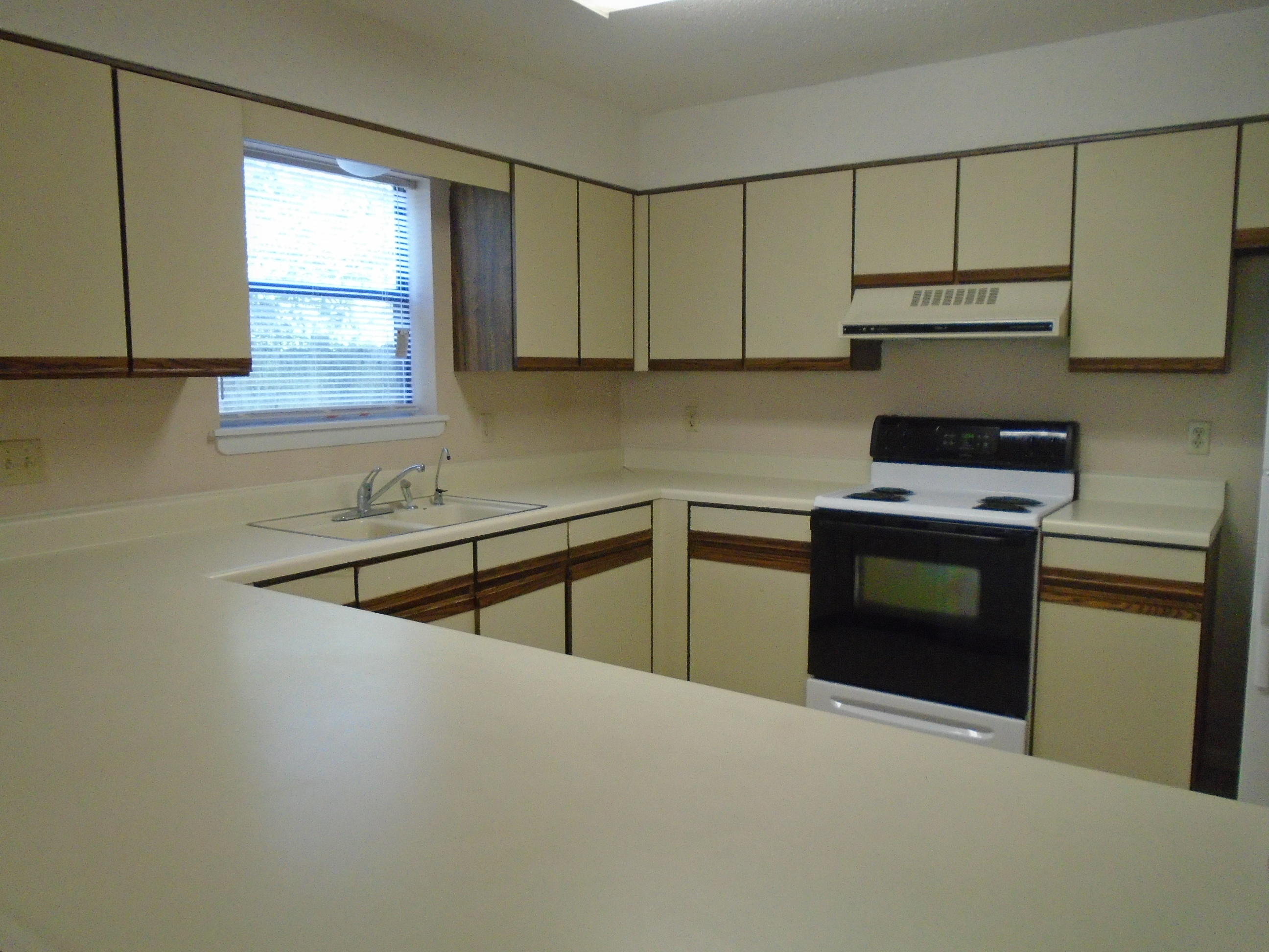 SHANGRA WOODS - Residential Lease