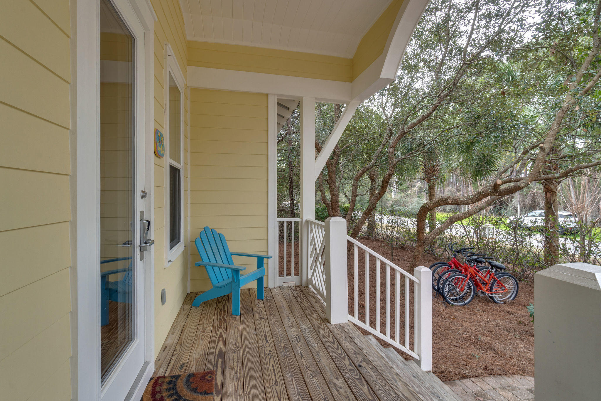 COTTAGES AT EASTERN LAKE - Residential