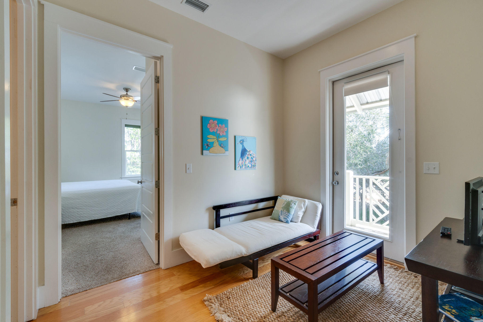 COTTAGES AT EASTERN LAKE - Residential