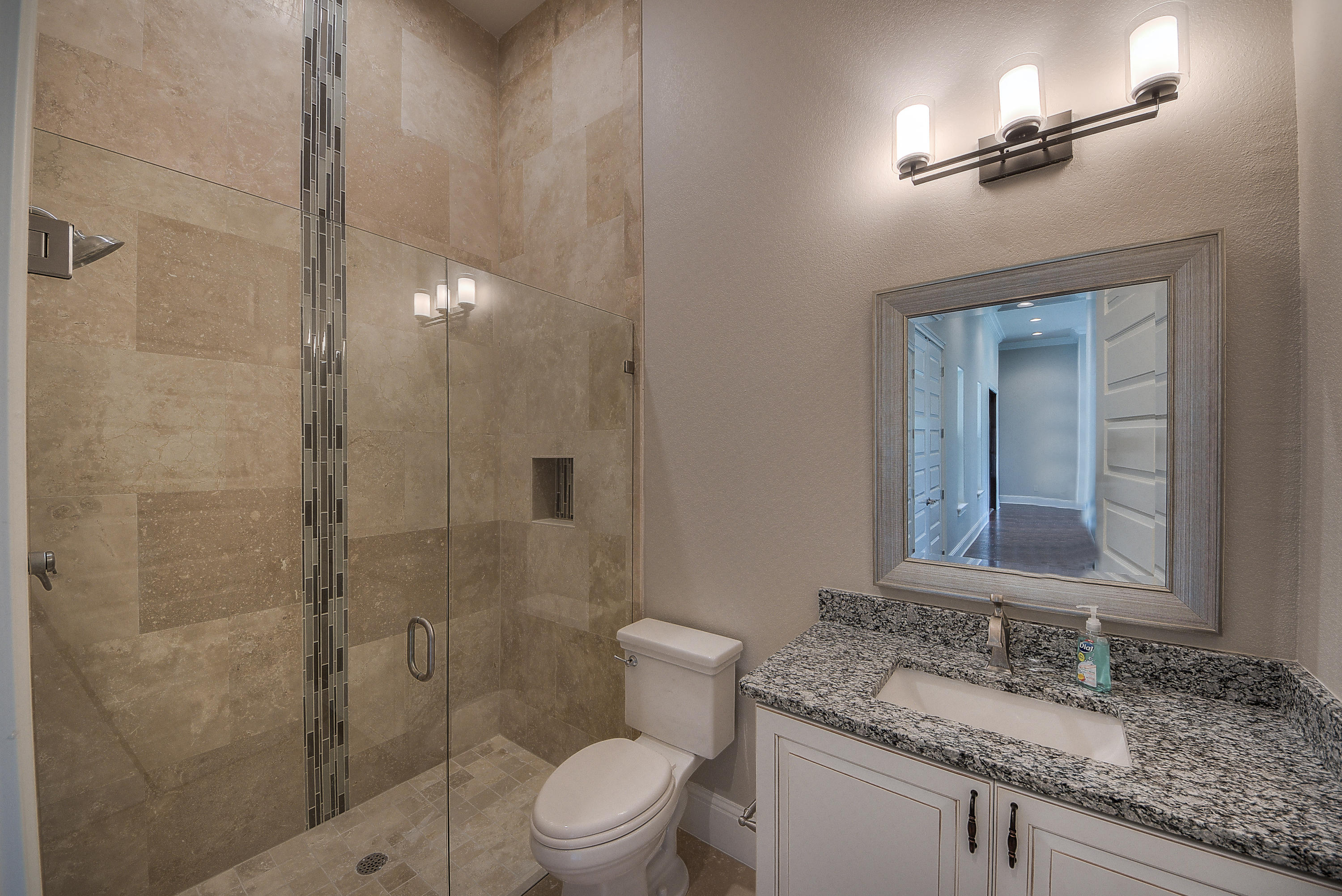 BAYTOWNE AVE EAST - Residential