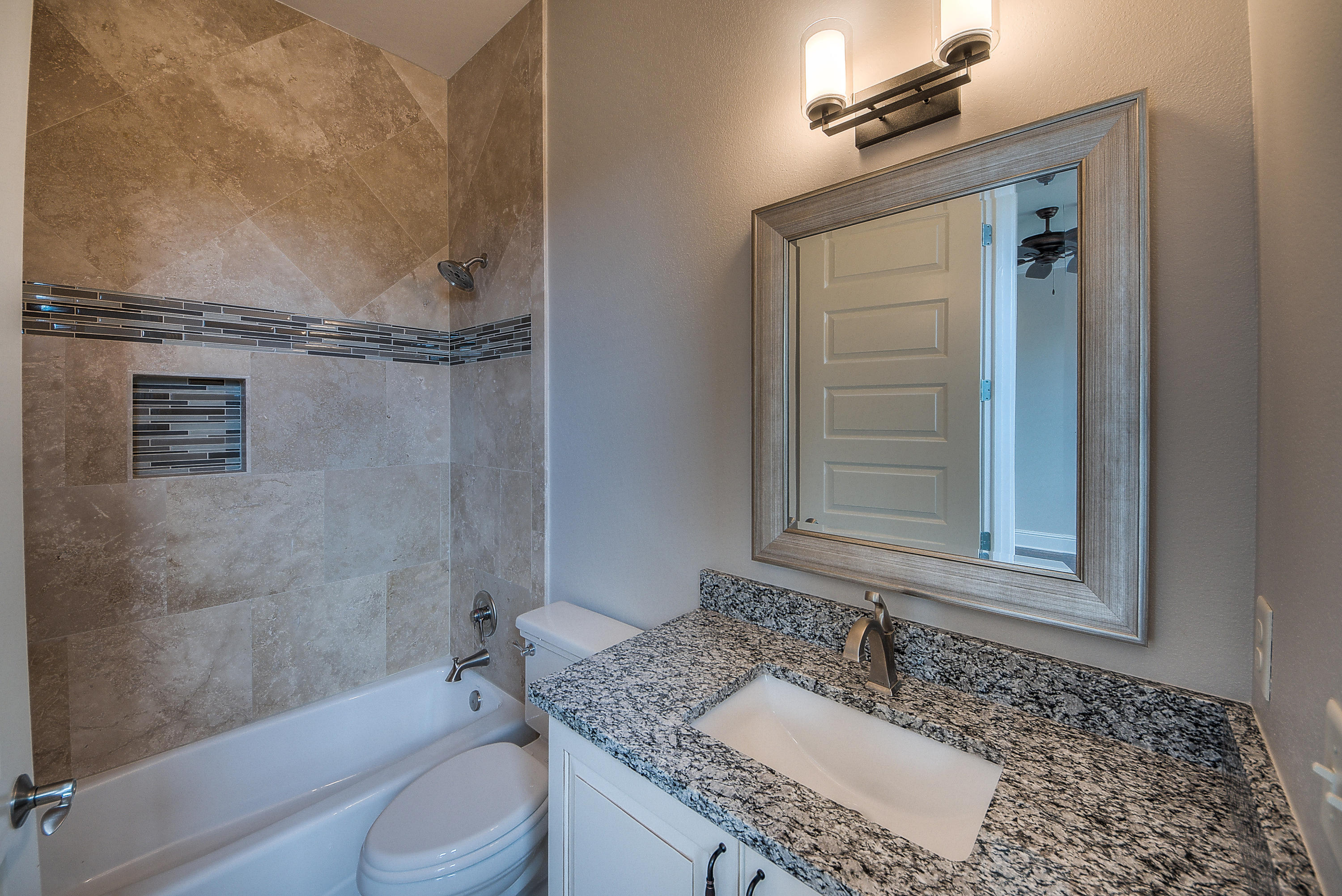 BAYTOWNE AVE EAST - Residential