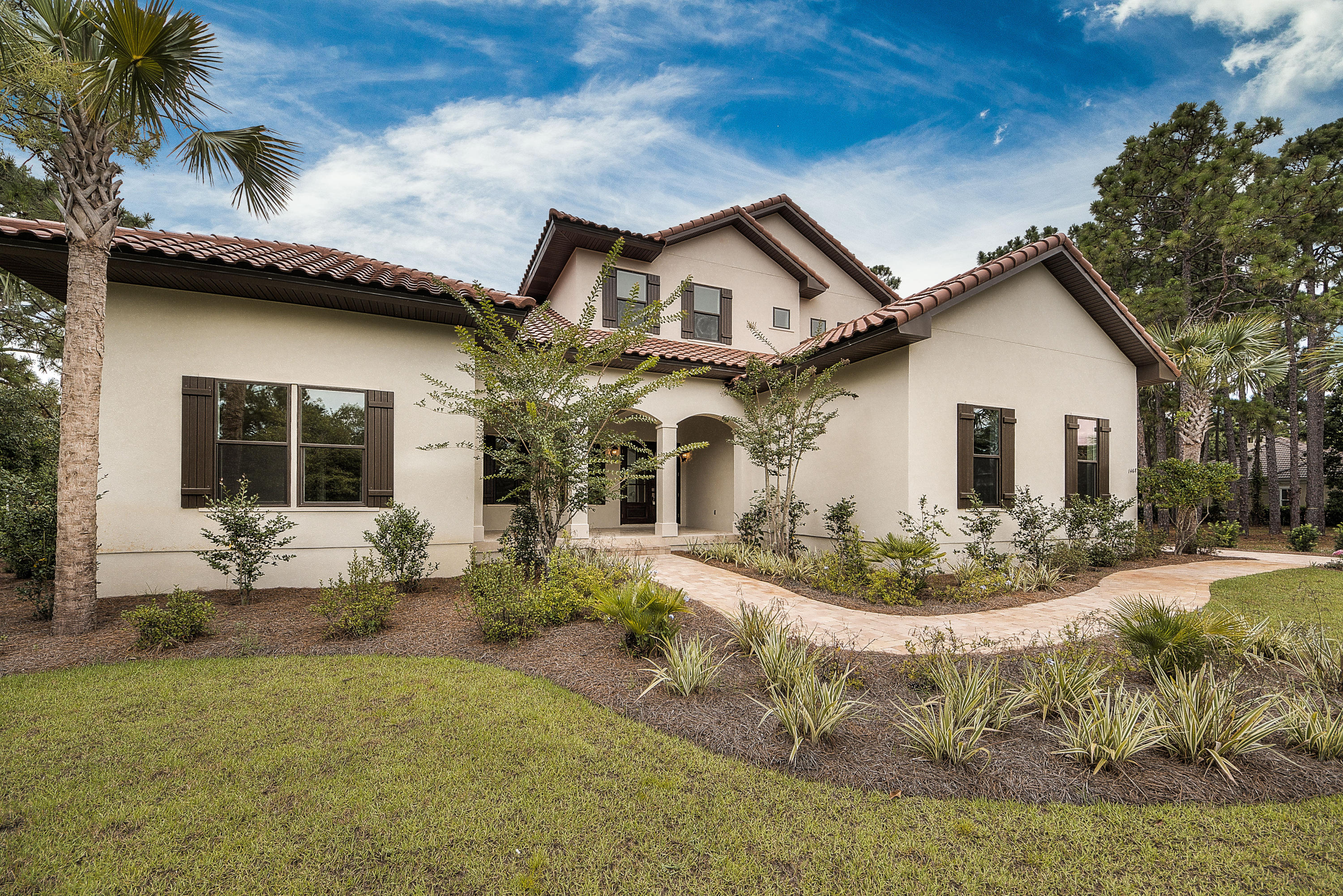 BAYTOWNE AVE EAST - Residential