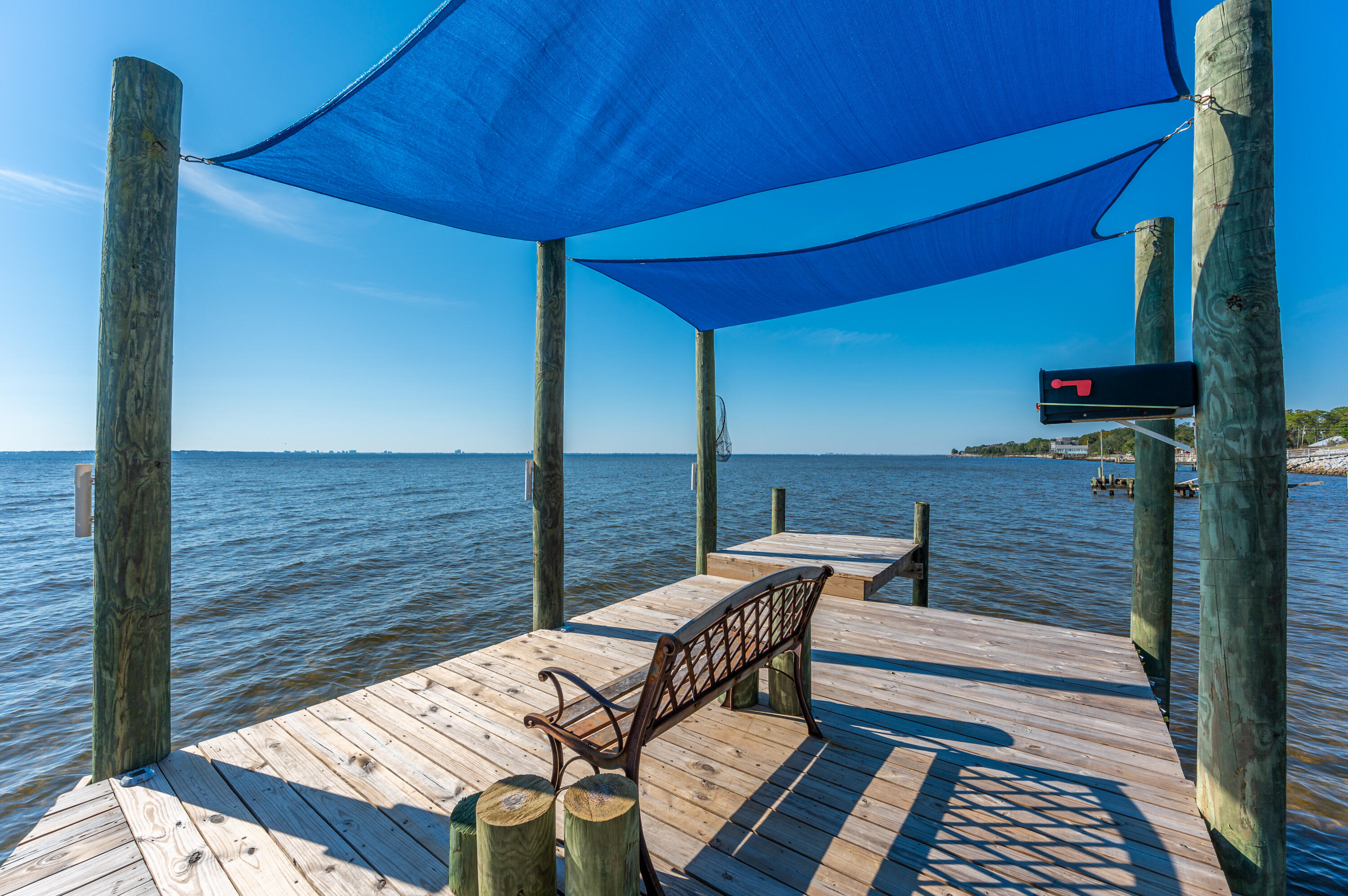 MULLET CREEK - Residential