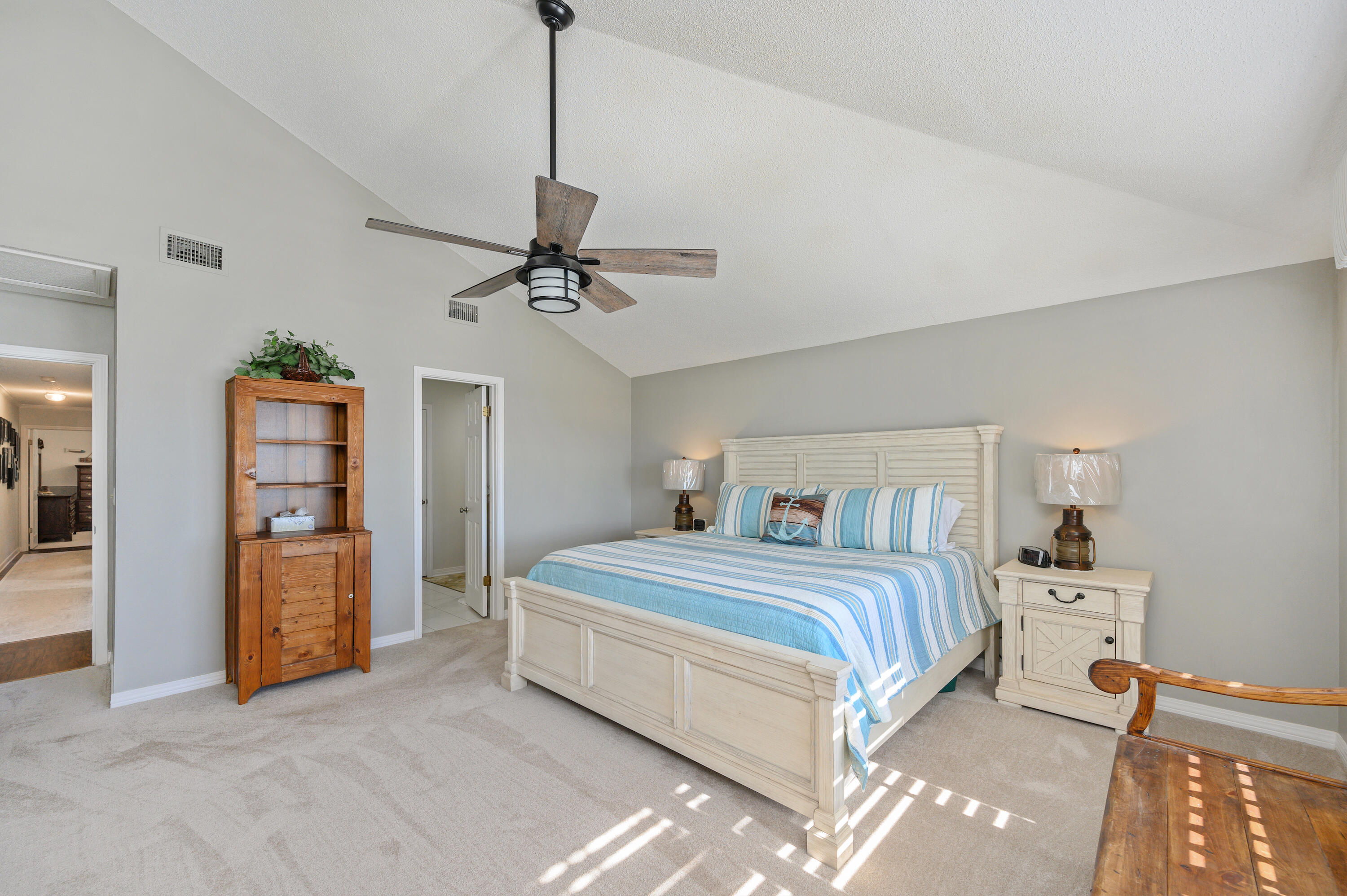 MULLET CREEK - Residential