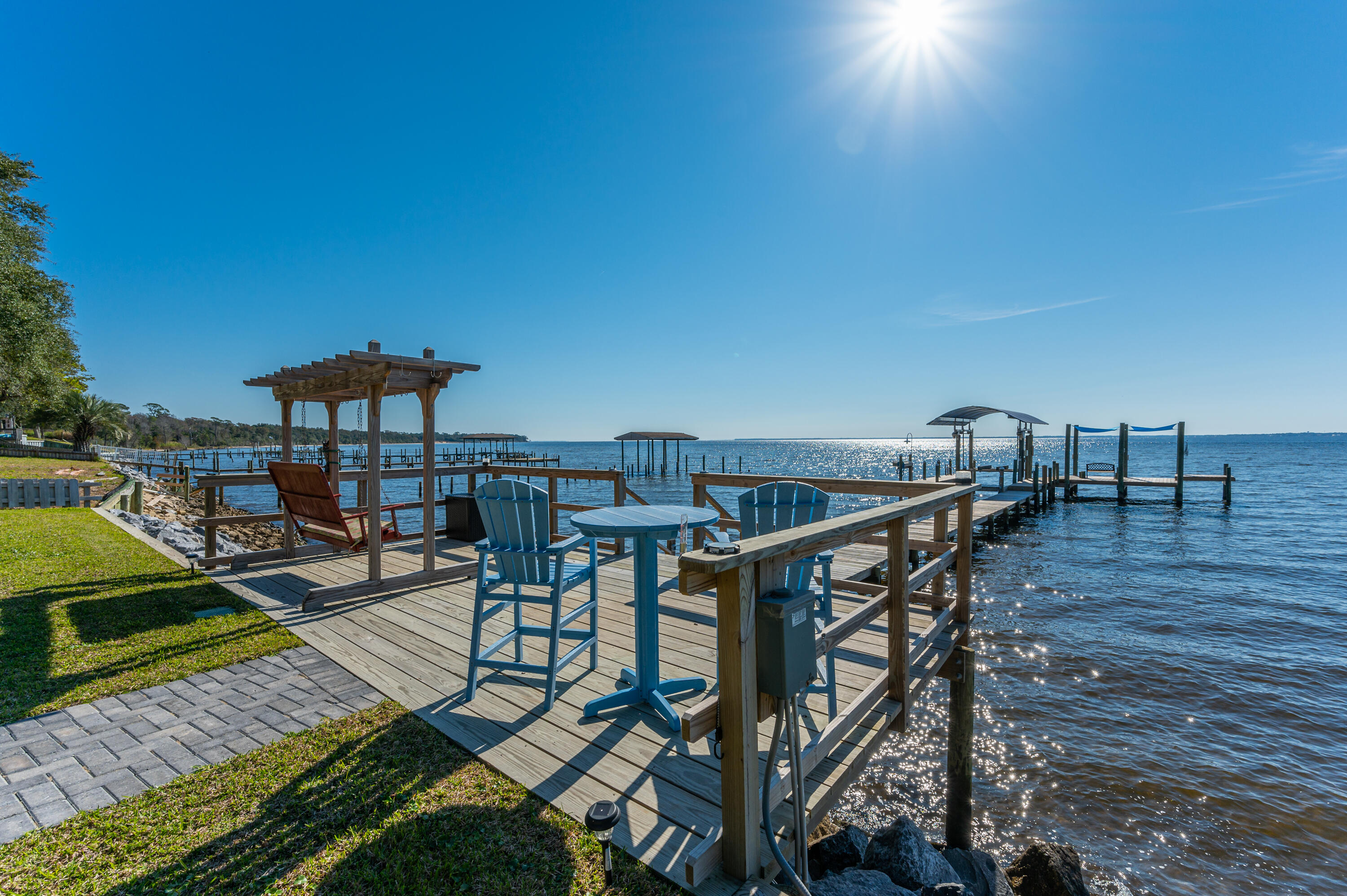 MULLET CREEK - Residential