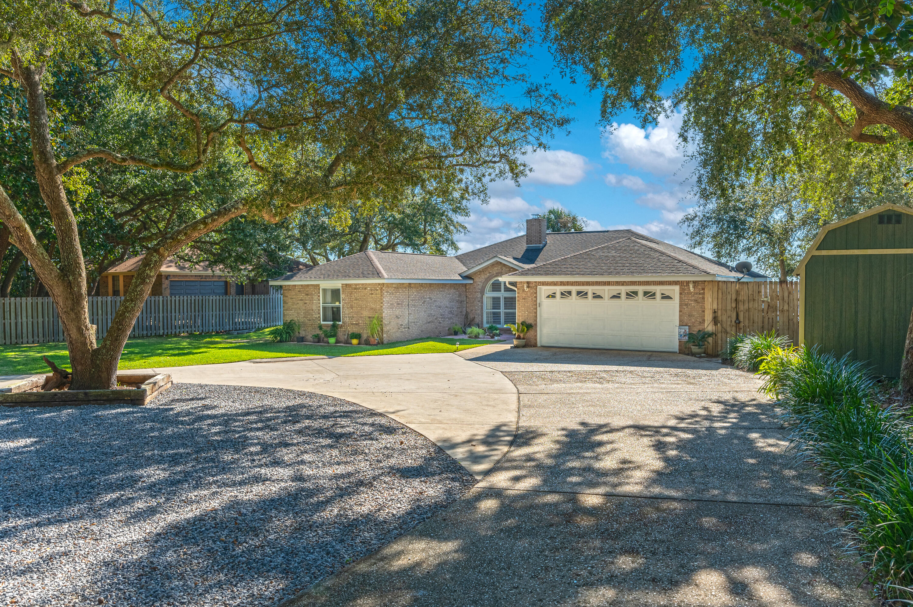 MULLET CREEK - Residential