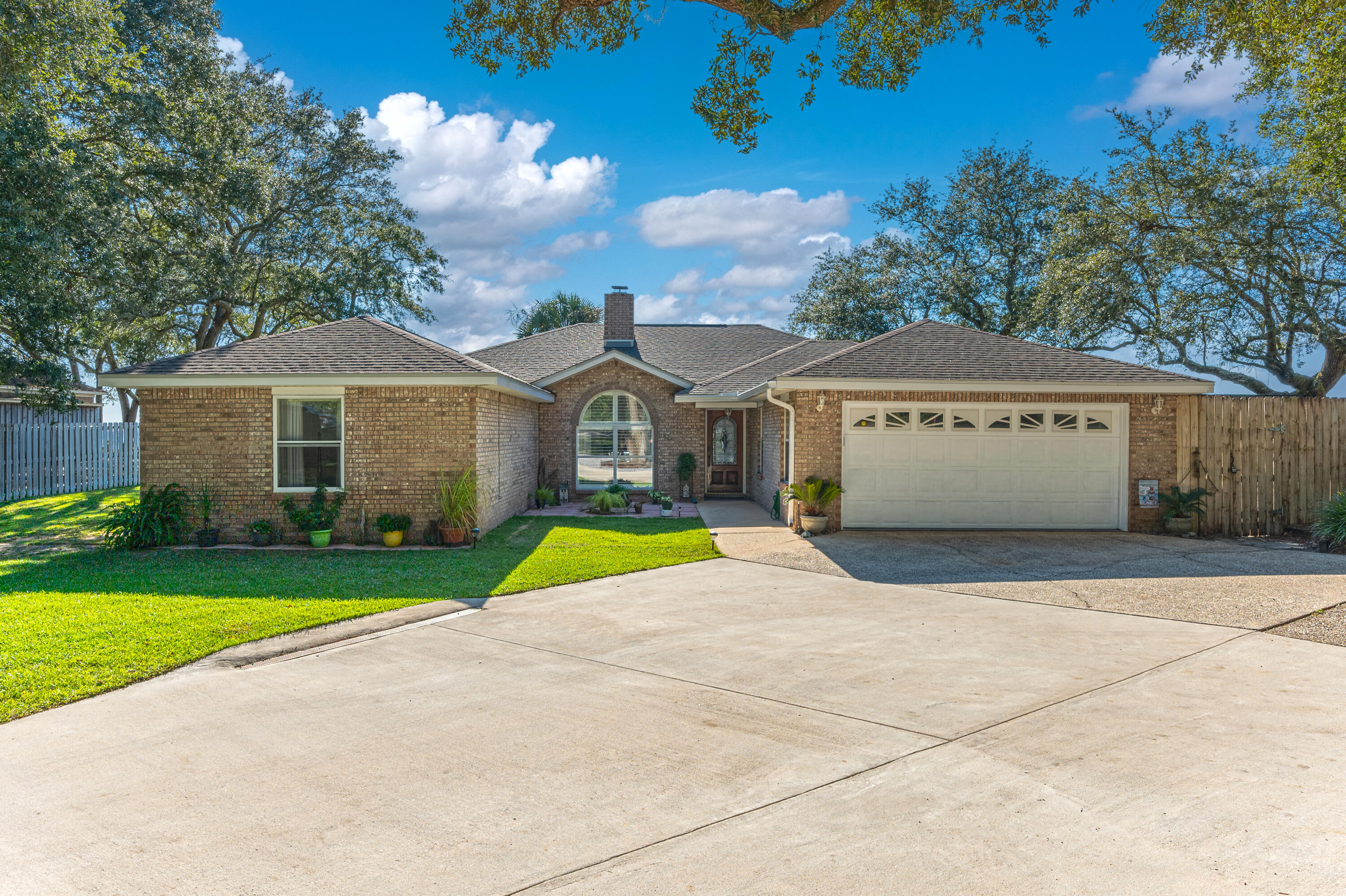 MULLET CREEK - Residential