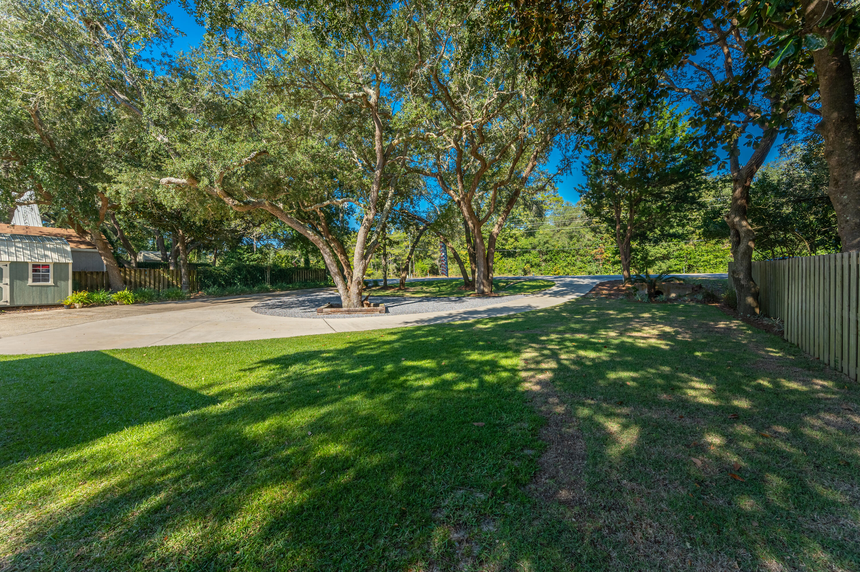 MULLET CREEK - Residential