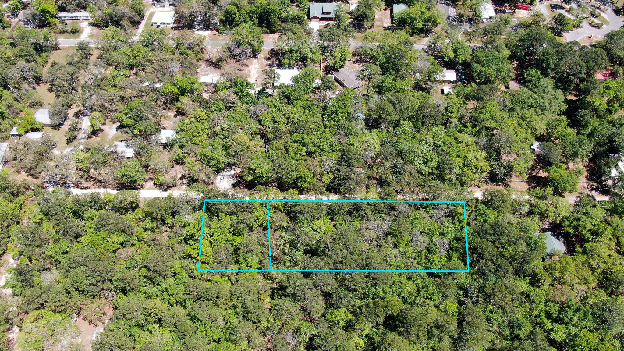 PITTS BAY SHORE - Land