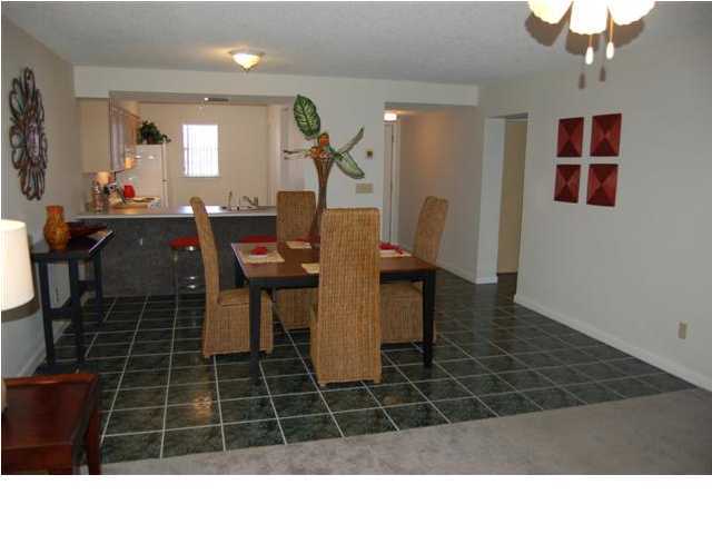 ISLANDWOOD CONDO - Residential Lease