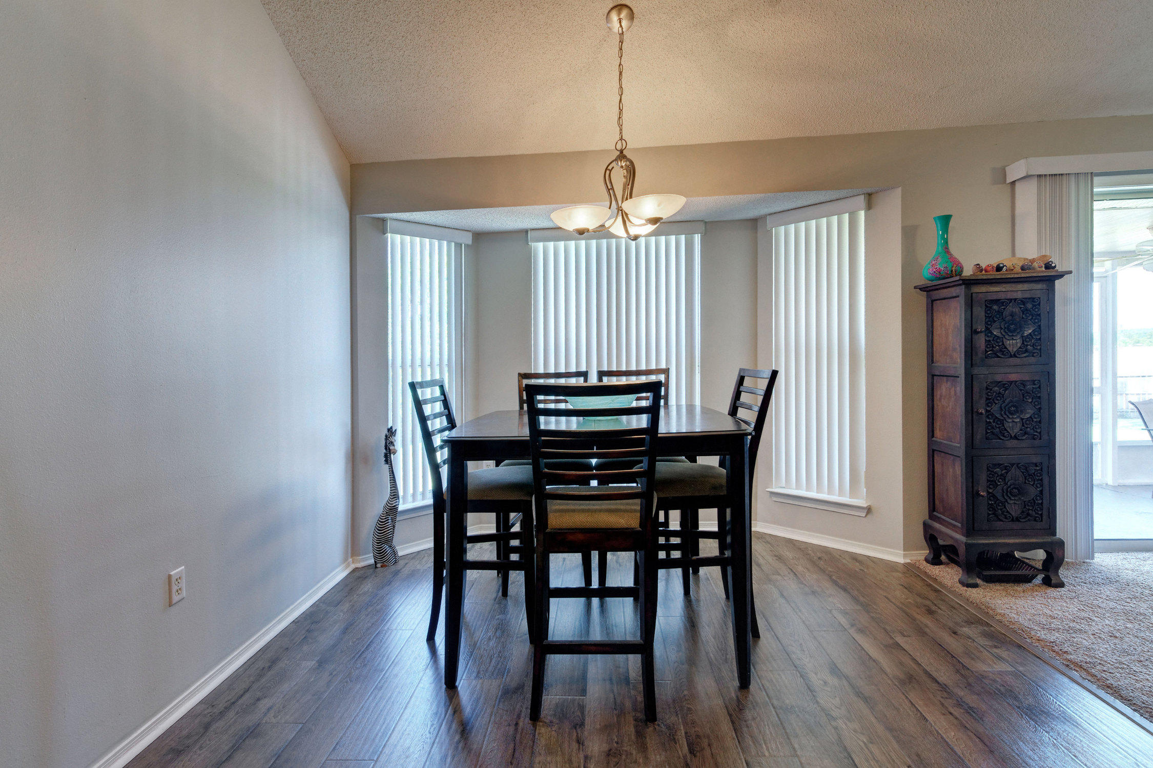 RIVERCHASE S/D PH 2 - Residential