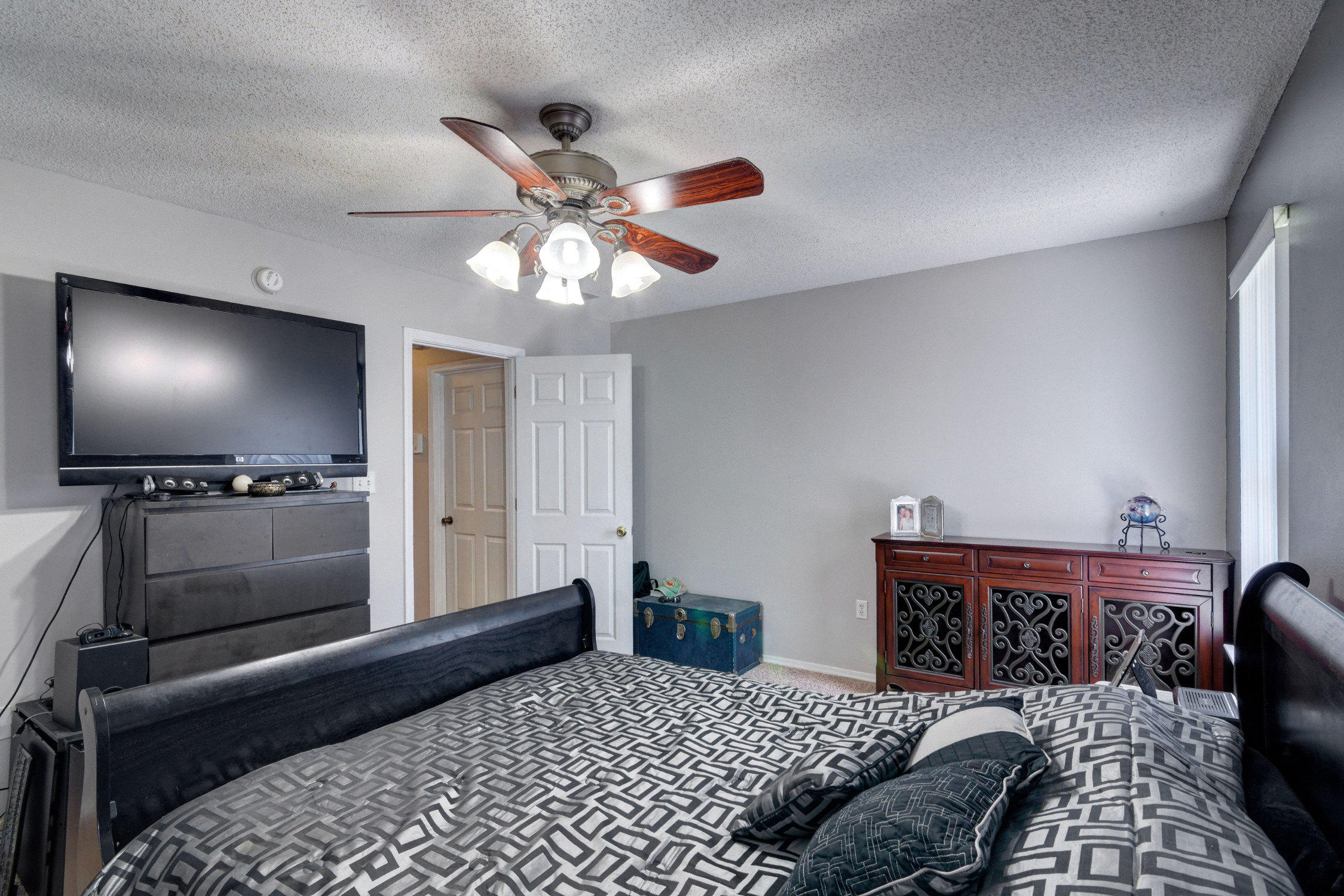 RIVERCHASE S/D PH 2 - Residential