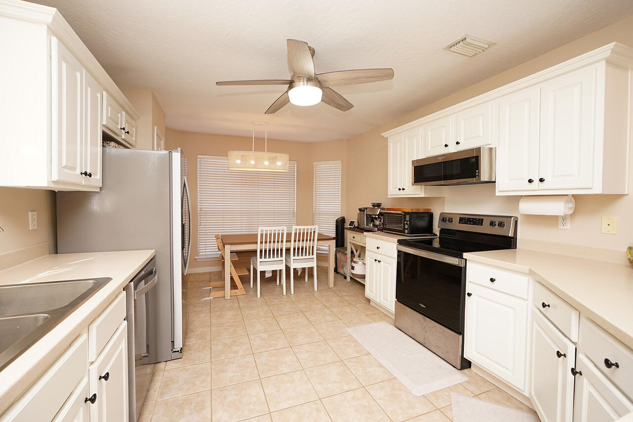 NORTH RIDGE CREEK S/D 1ST ADDN - Residential