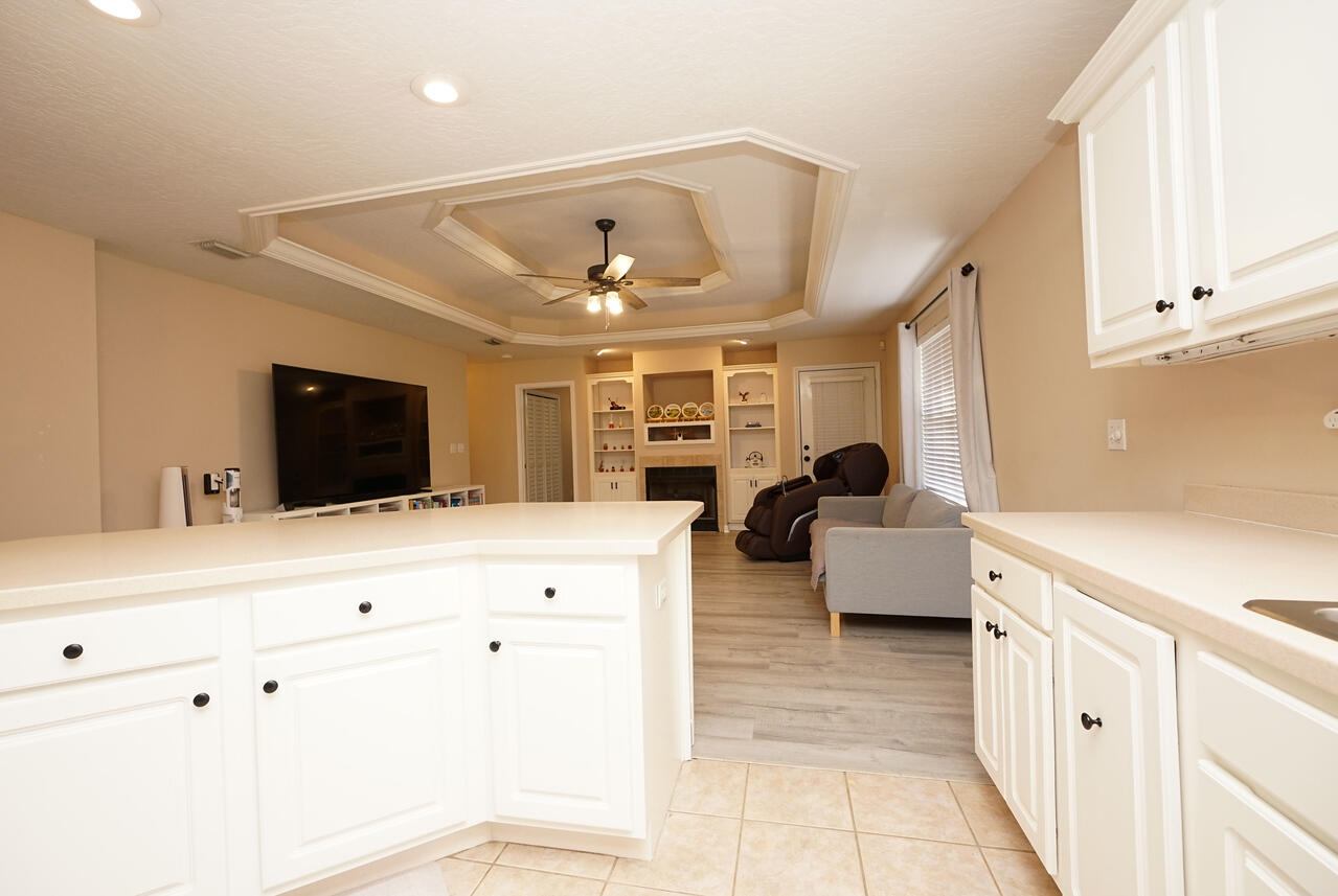 NORTH RIDGE CREEK S/D 1ST ADDN - Residential