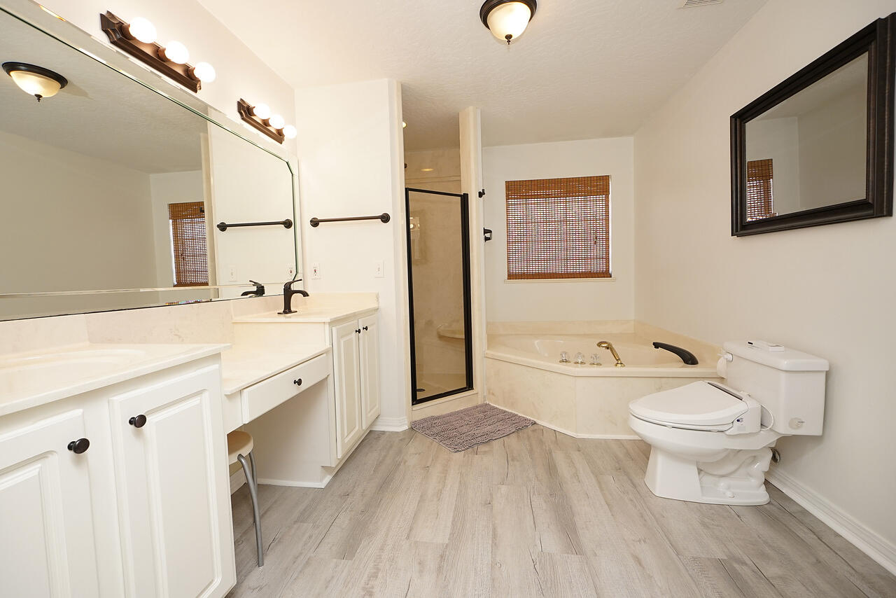 NORTH RIDGE CREEK S/D 1ST ADDN - Residential