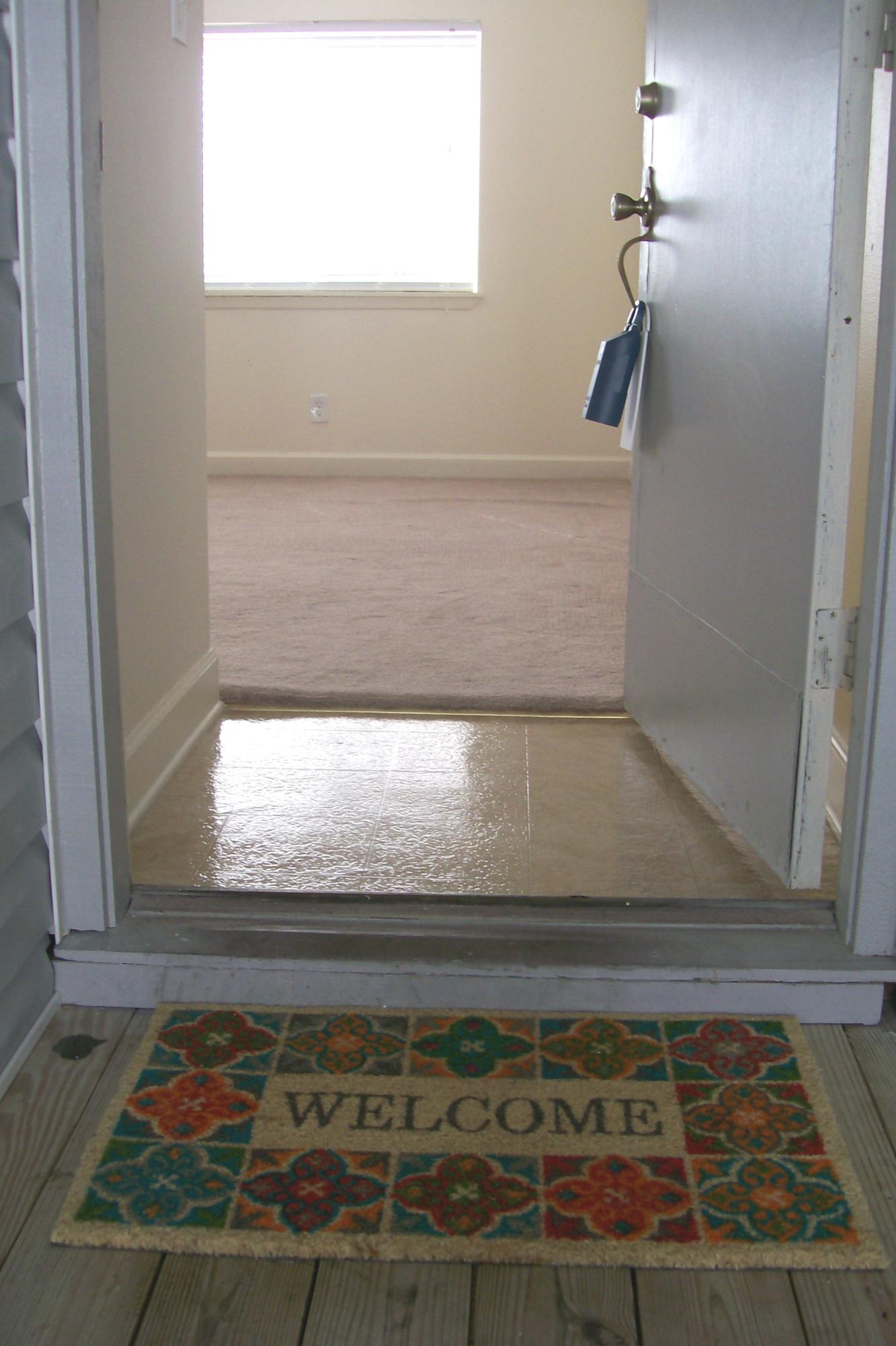 FINISTERRA CONDO - Residential