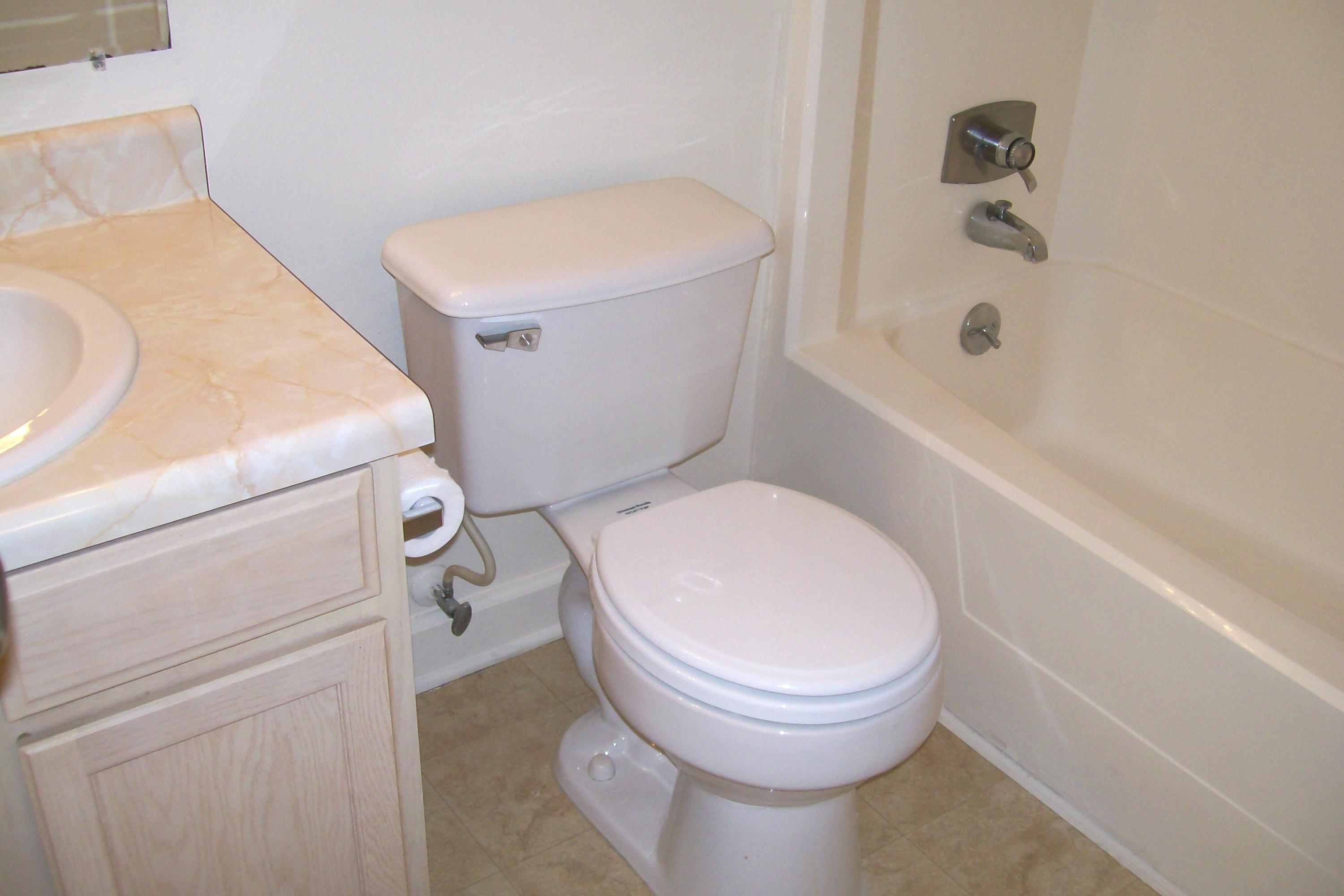 FINISTERRA CONDO - Residential