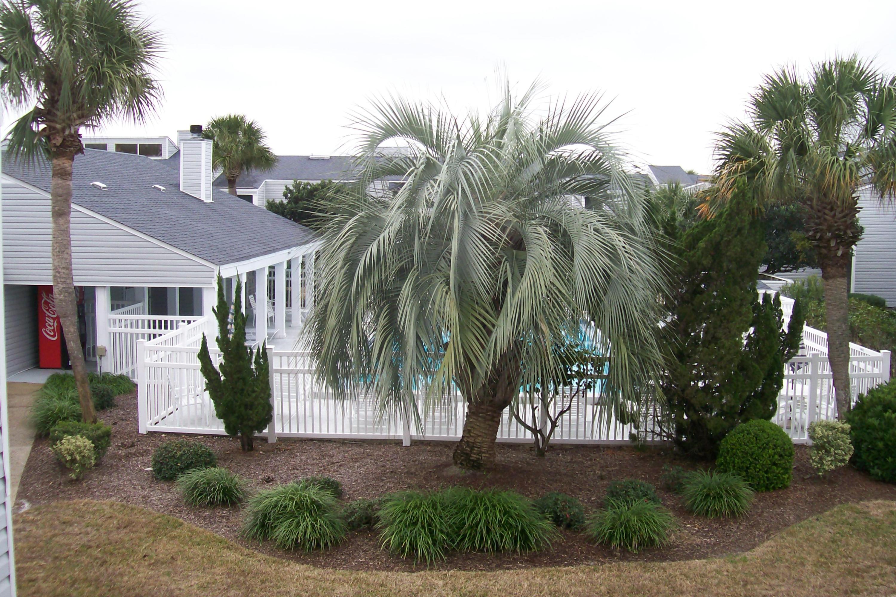 FINISTERRA CONDO - Residential