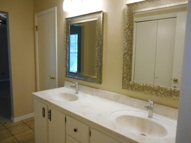 SUMMER TREE - Residential