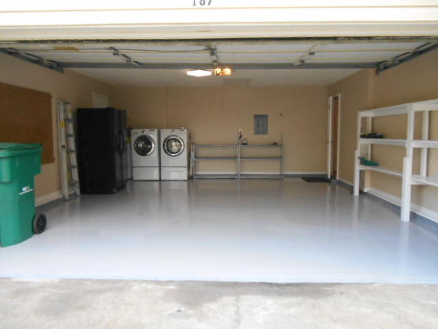 SUMMER TREE - Residential