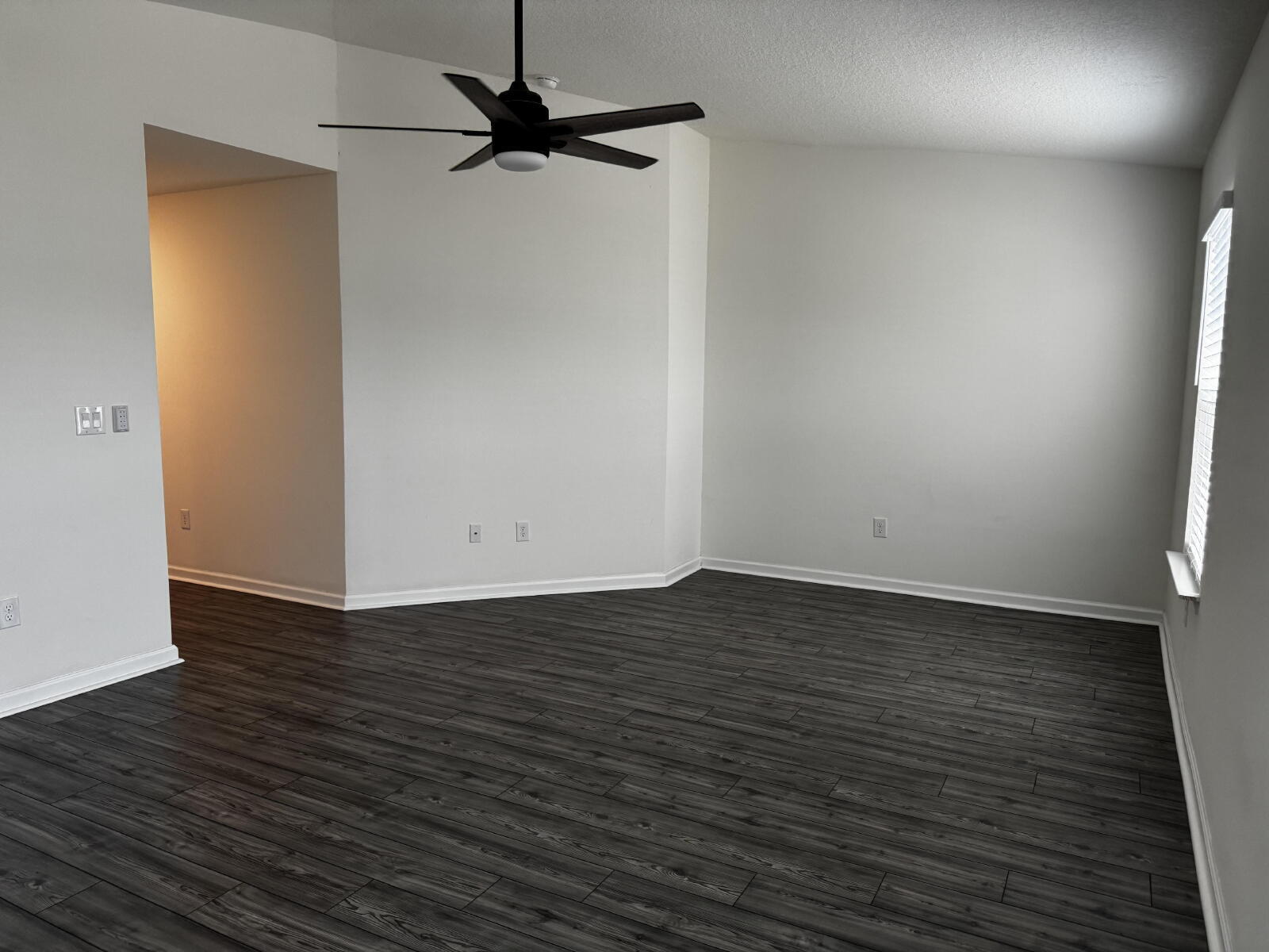 RIVERWALK - Residential Lease