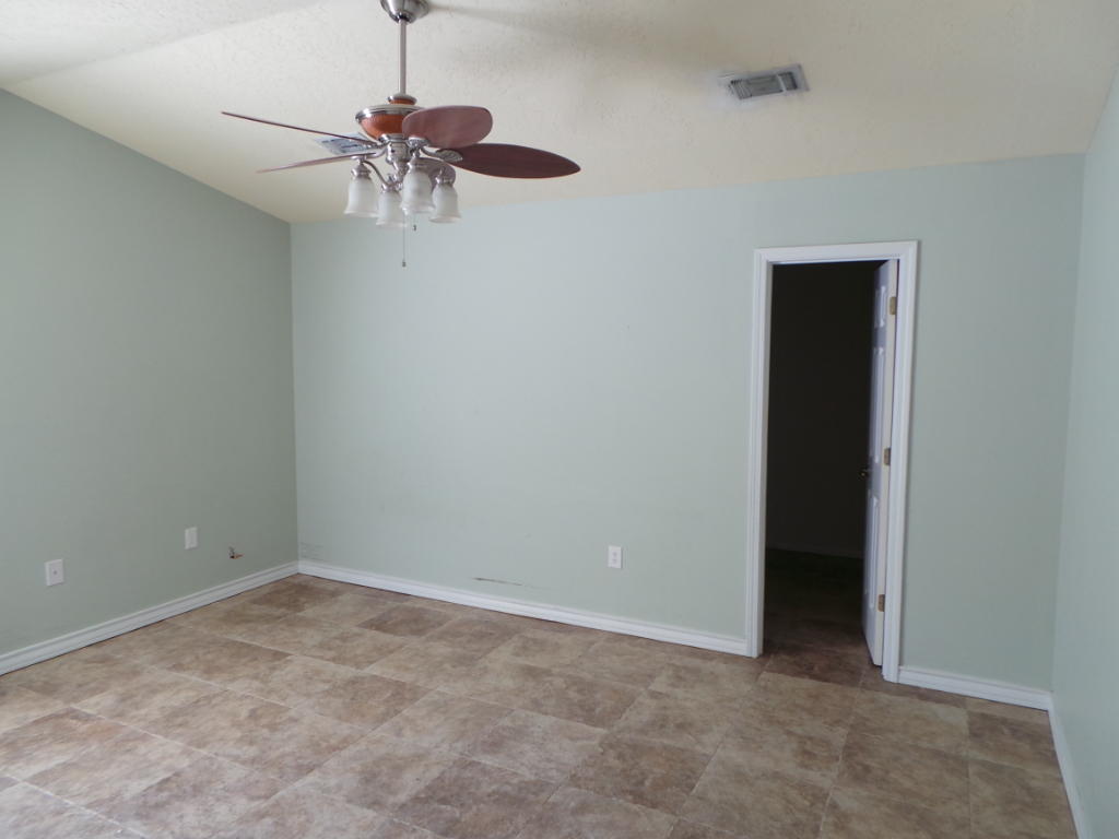 Navarre 2nd Addition - Residential