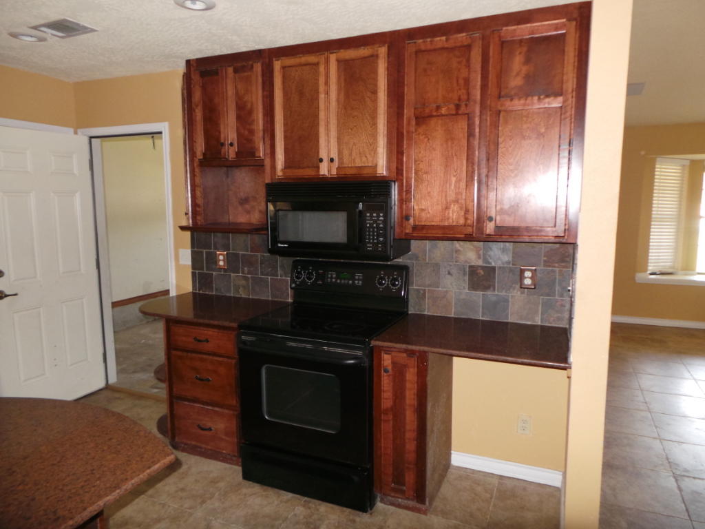 Navarre 2nd Addition - Residential