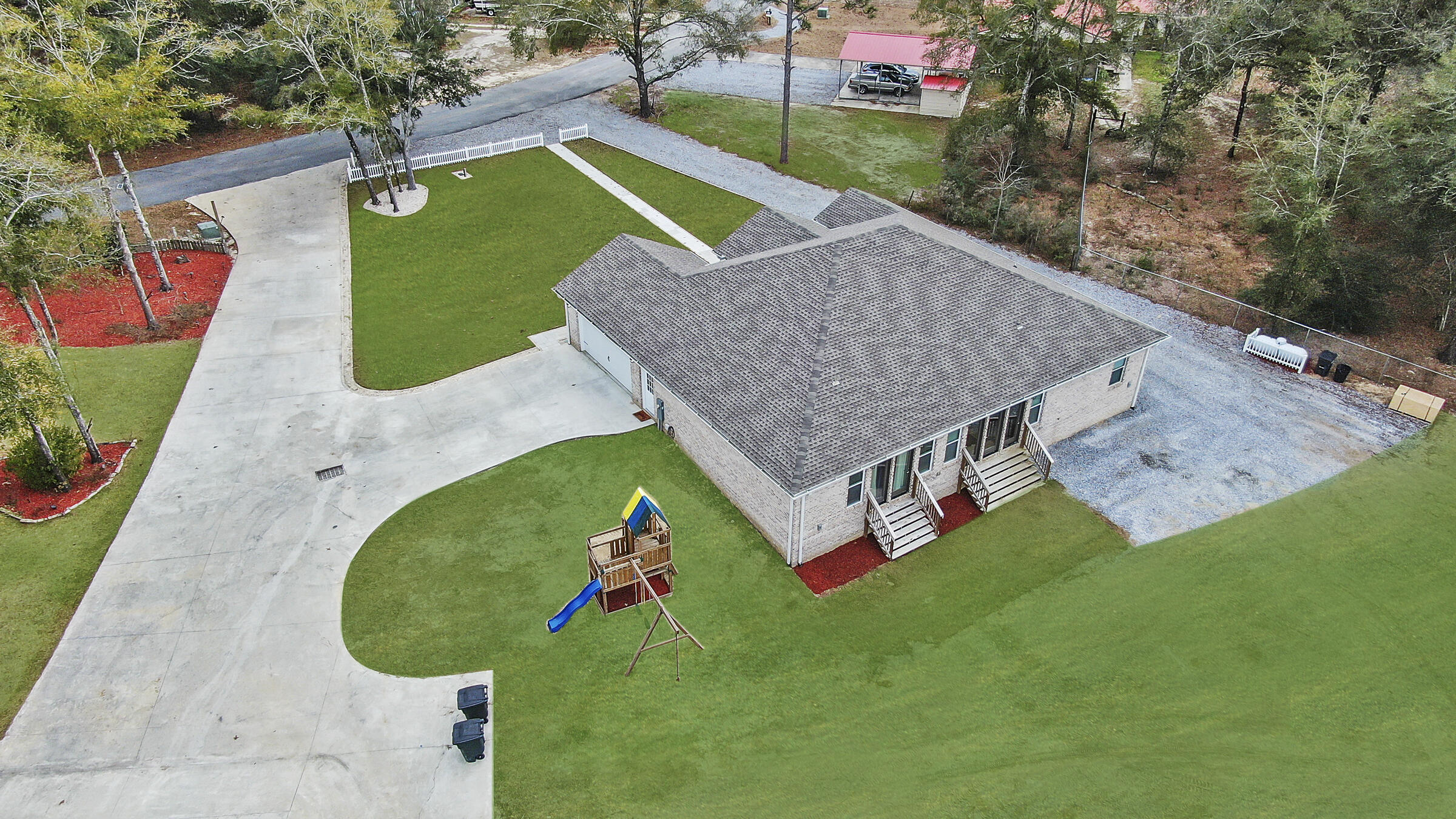 LAKE JUNIPER ESTATES - Residential