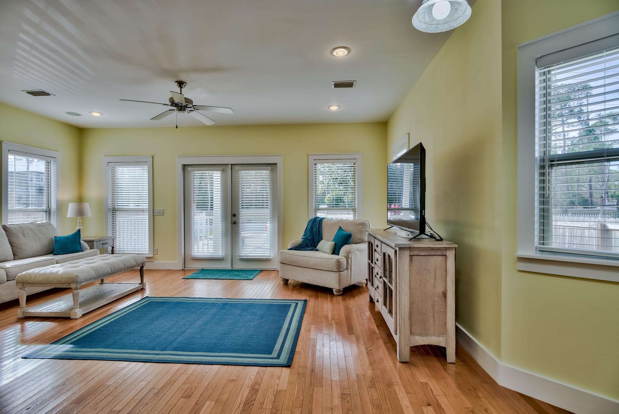 SANTA ROSA BEACH - Residential