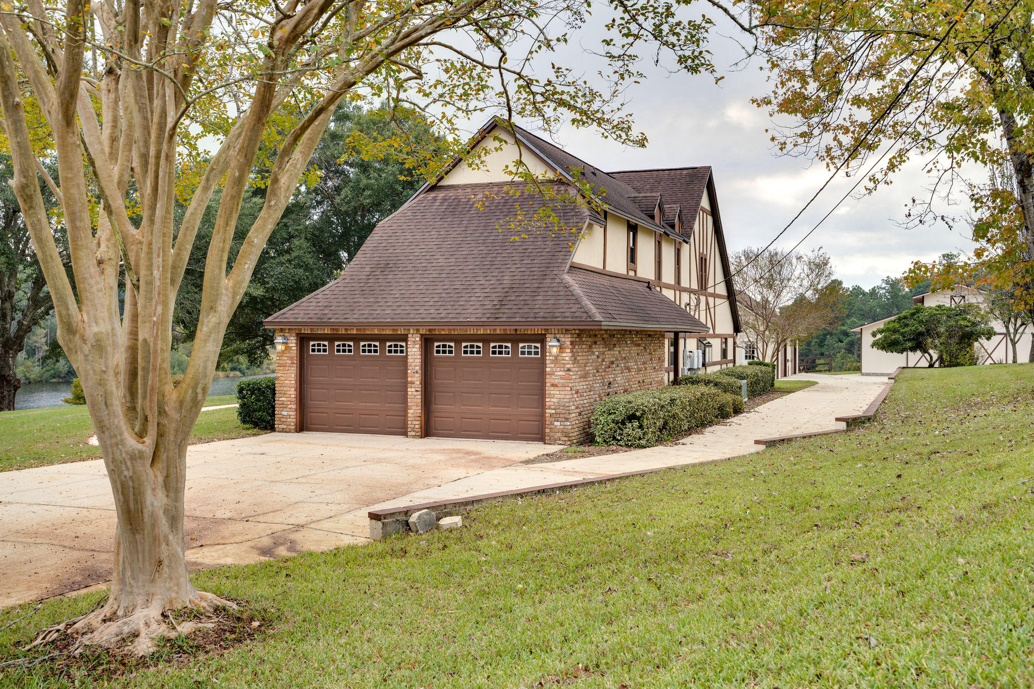 KENNEDY LAKES 1ST ADDN - Farm