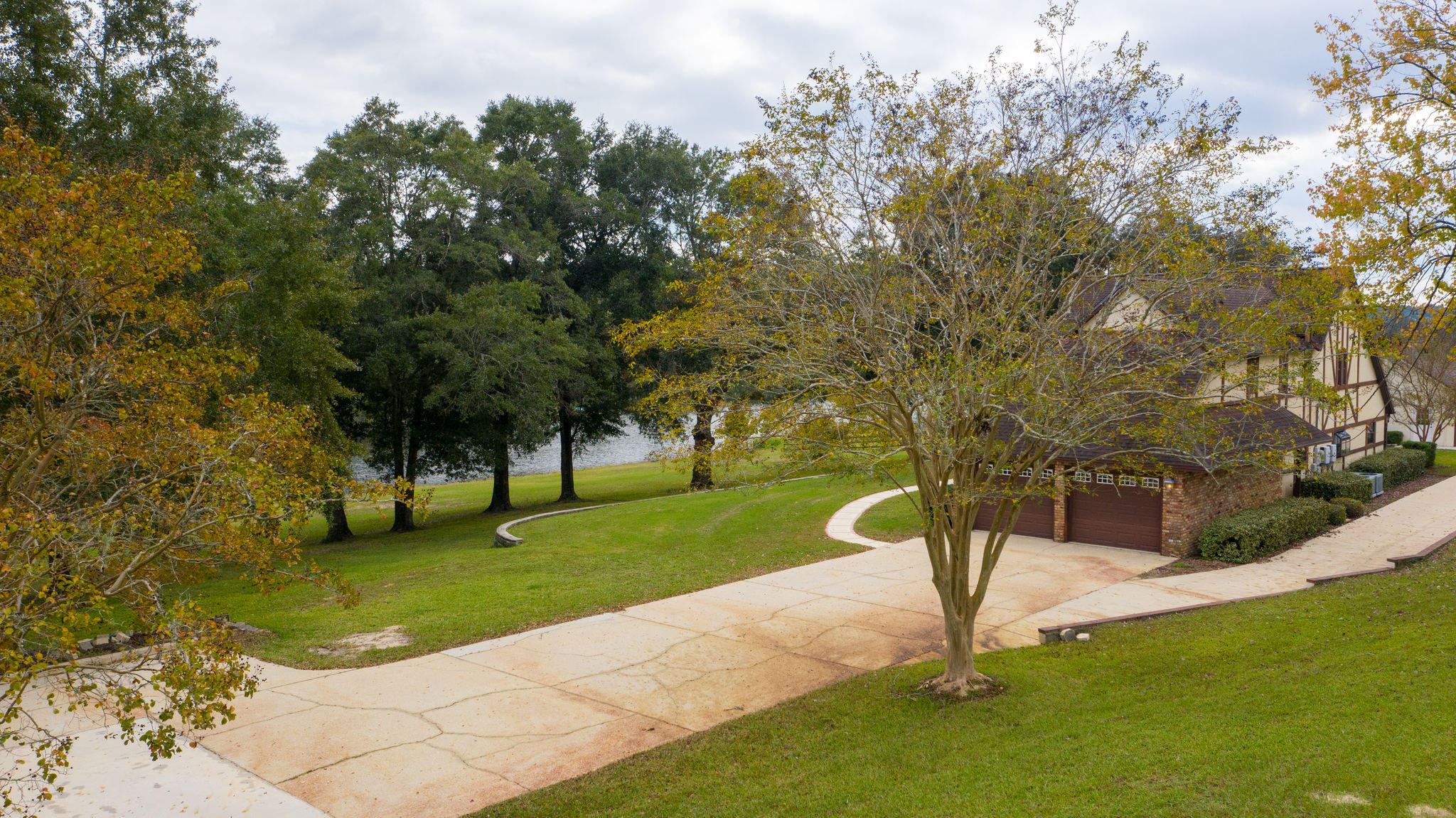 KENNEDY LAKES 1ST ADDN - Farm