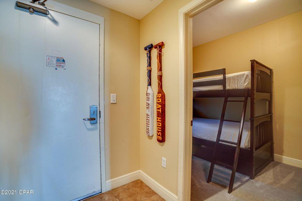 Sterling Breeze - Residential