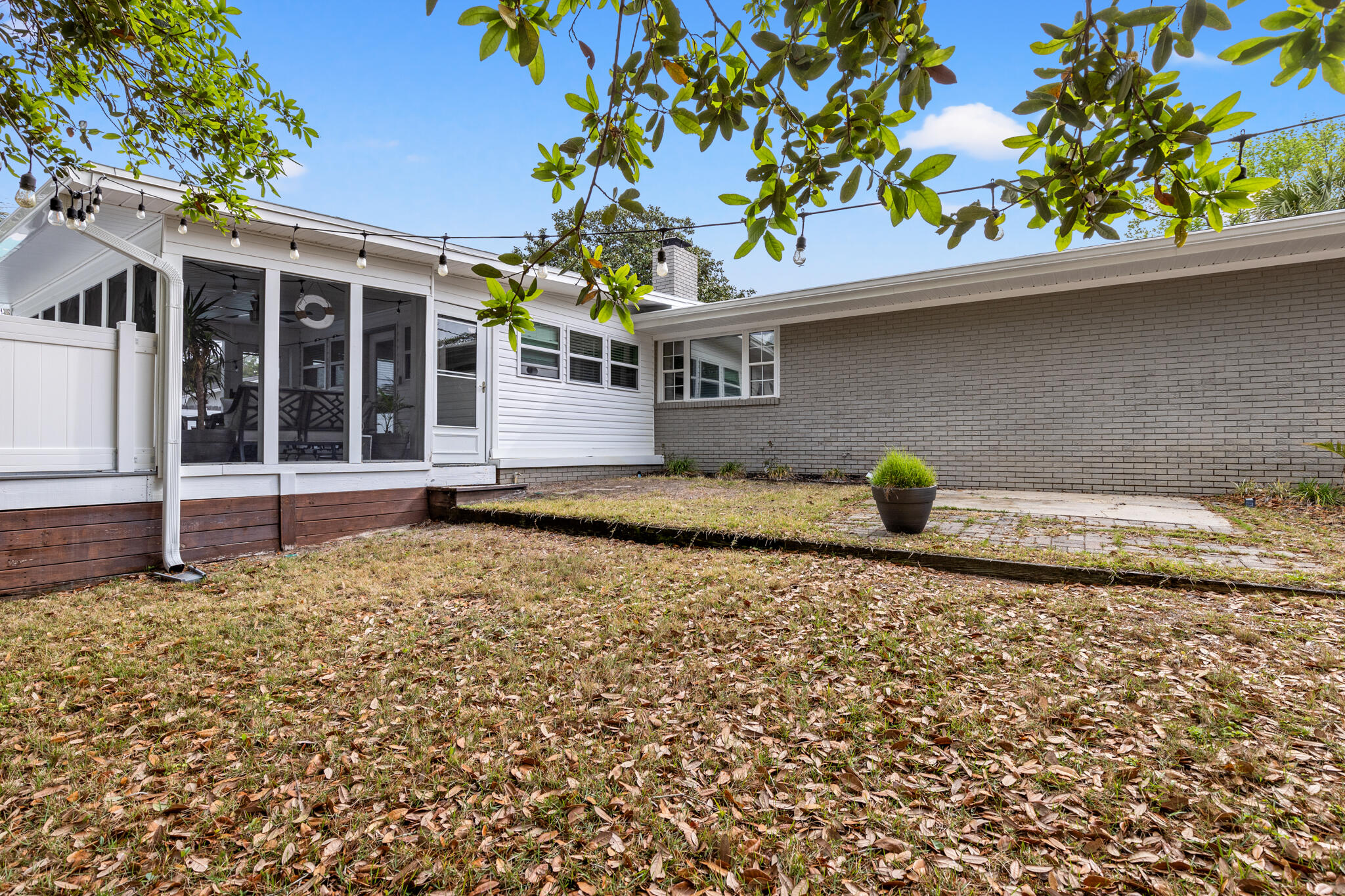 DIAMOND HEAD SEC OF LAKESIDE - Residential