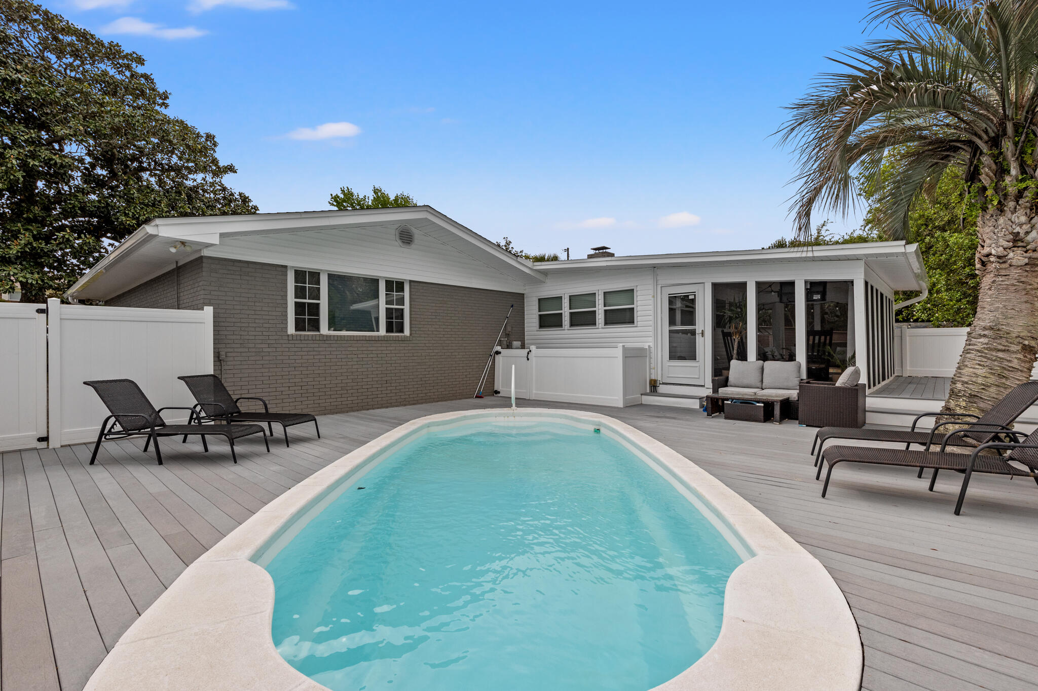 DIAMOND HEAD SEC OF LAKESIDE - Residential