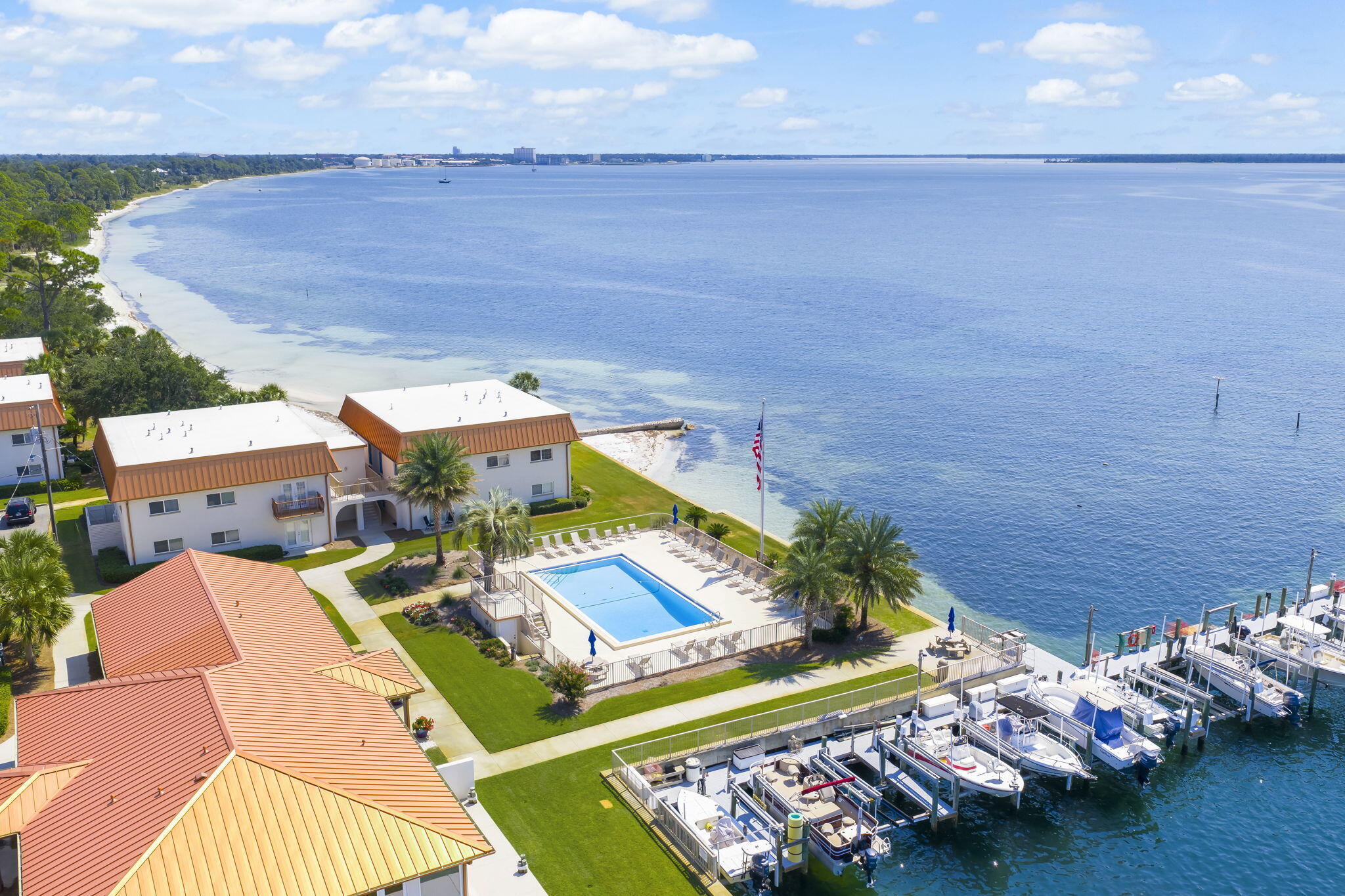 Landmark On St. Andrews Bay - Residential