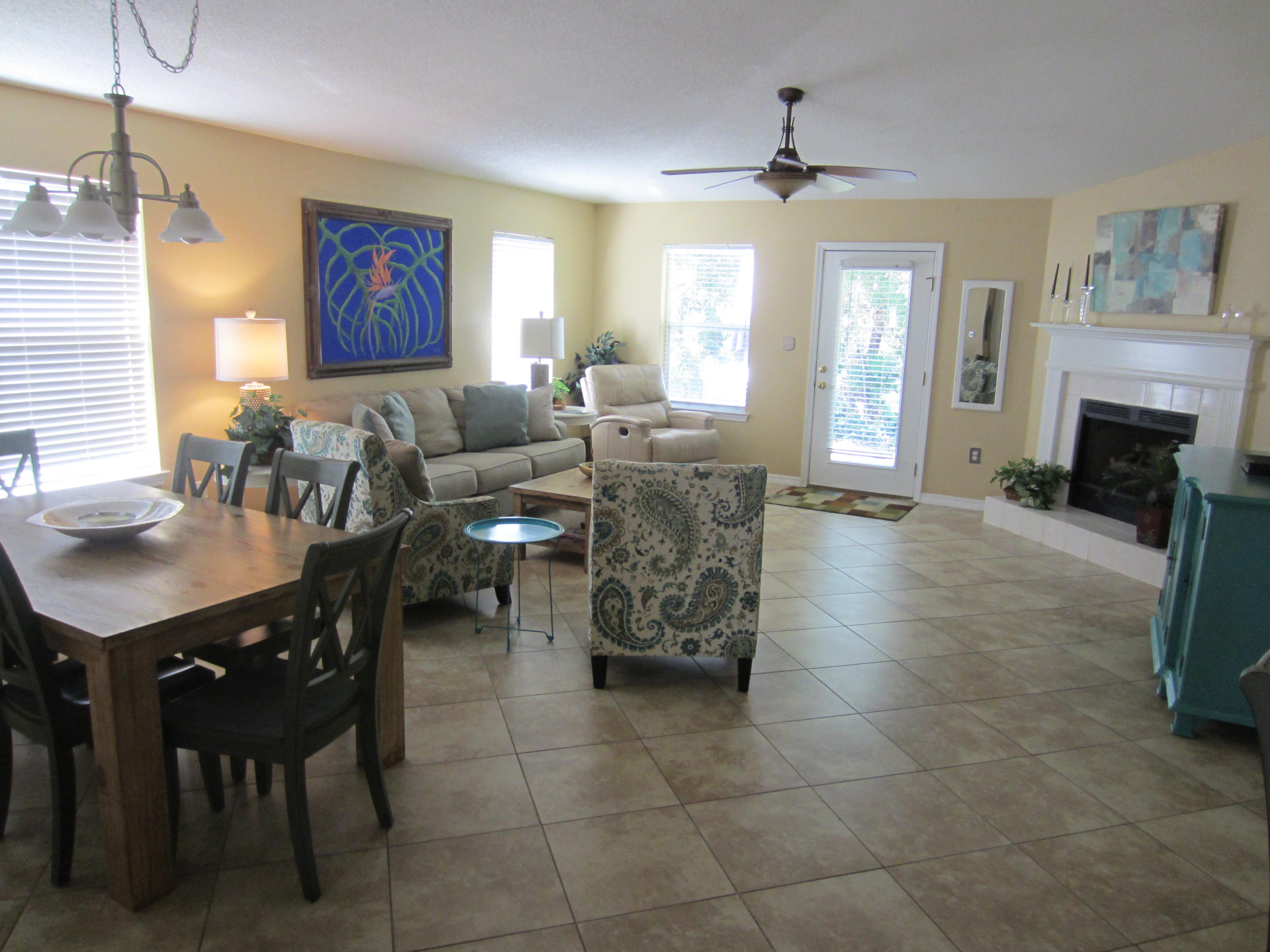 Maravilla - Residential