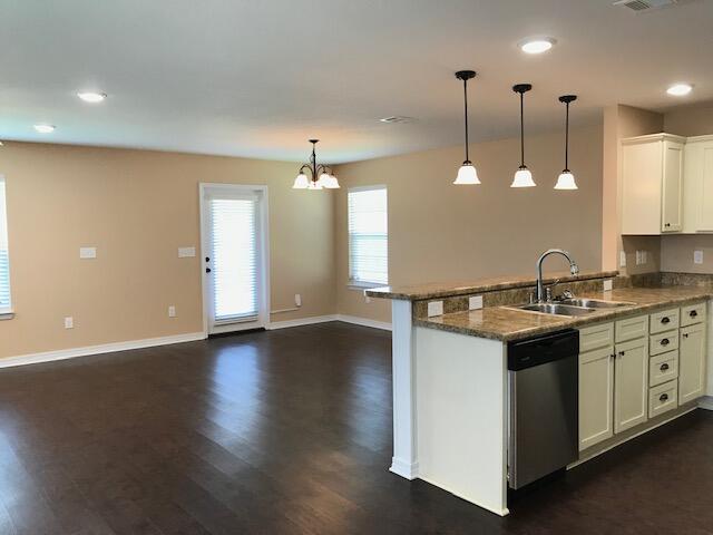 STILLWELL ESTATES - Residential